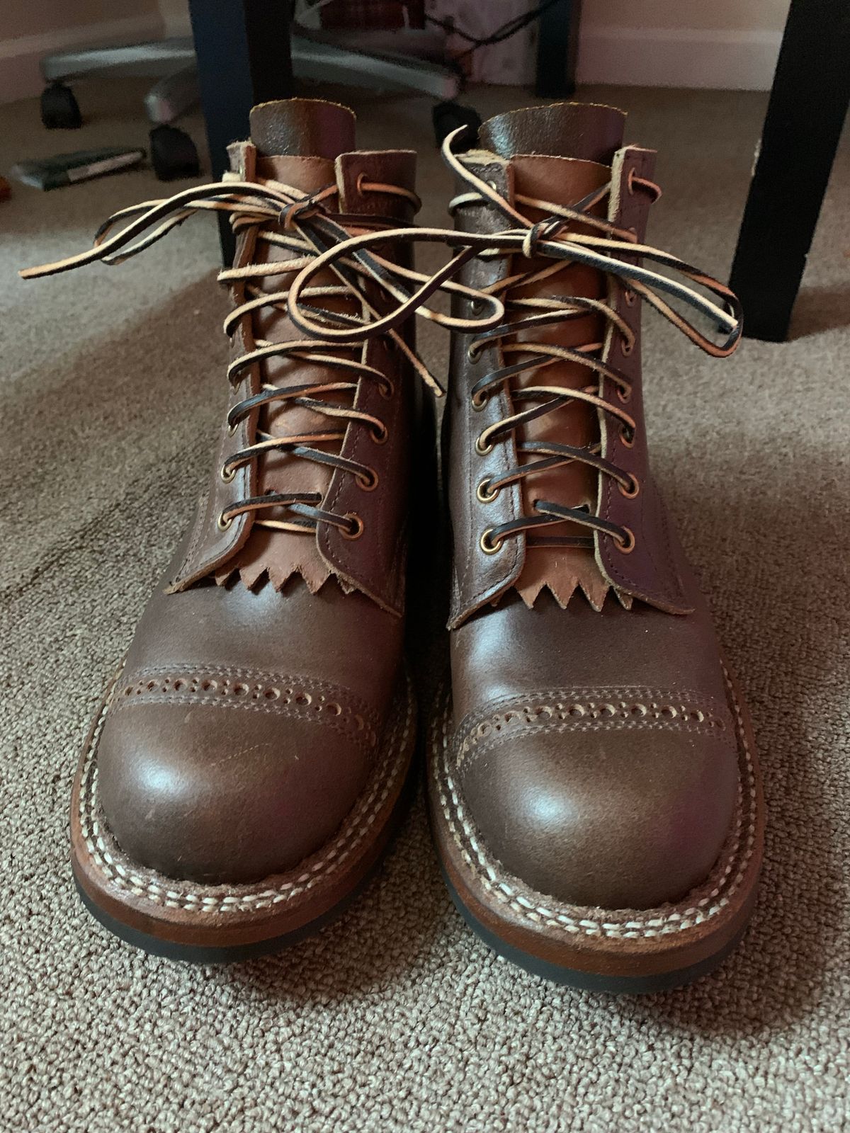 Photo by ivvn10 on October 5, 2022 of the White's 350 Cruiser in Horween Natural Waxed Flesh.