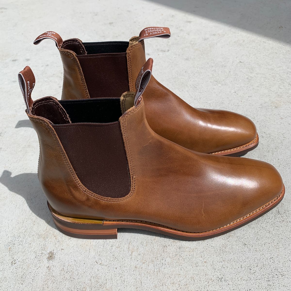 Photo by Thelifeofsomeguysboots on October 3, 2022 of the R.M. Williams Comfort Craftsman Boot in Caramel Pull-Up Leather.