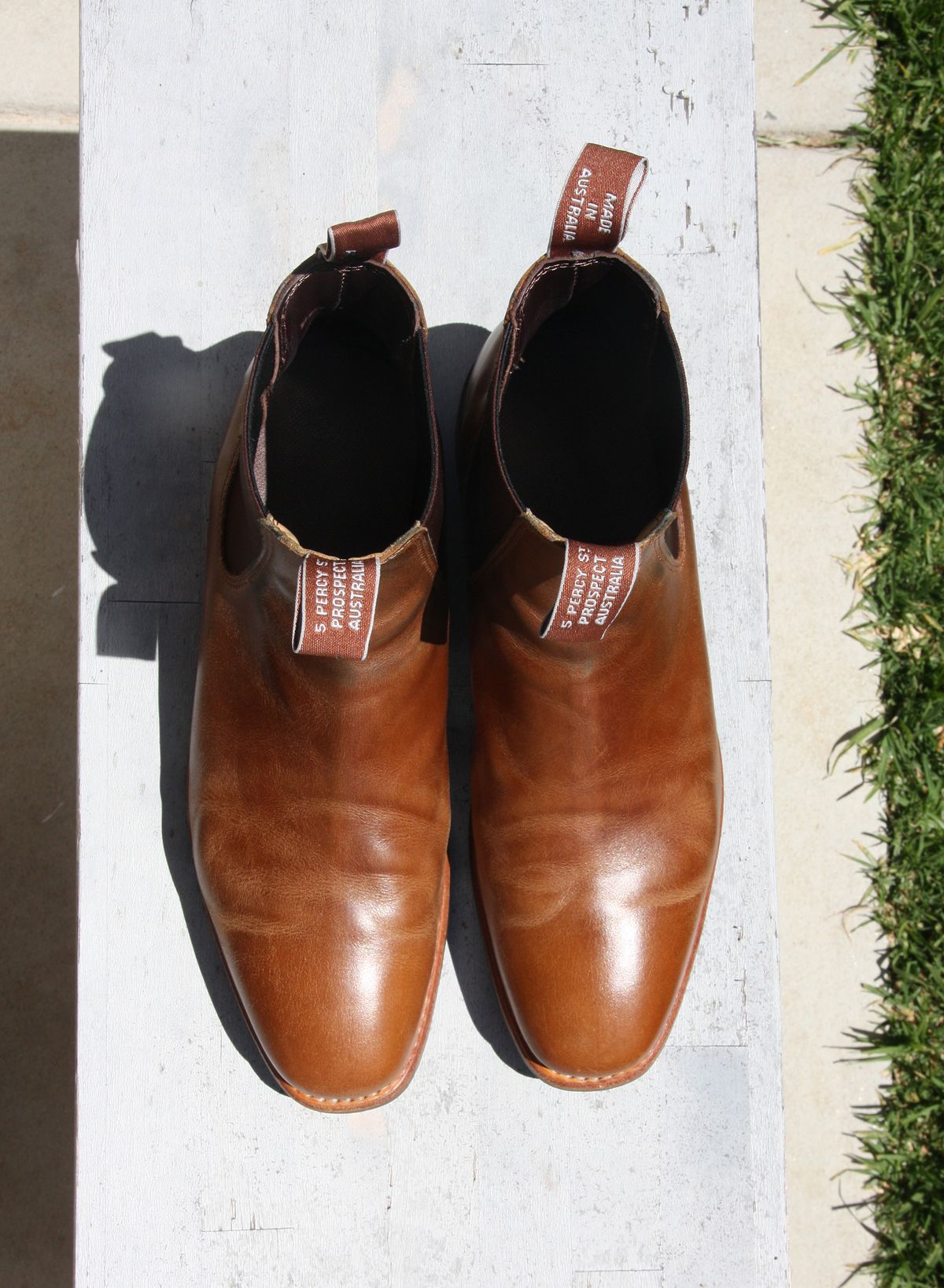 Photo by Thelifeofsomeguysboots on December 1, 2022 of the R.M. Williams Comfort Craftsman Boot in Caramel Pull-Up Leather.