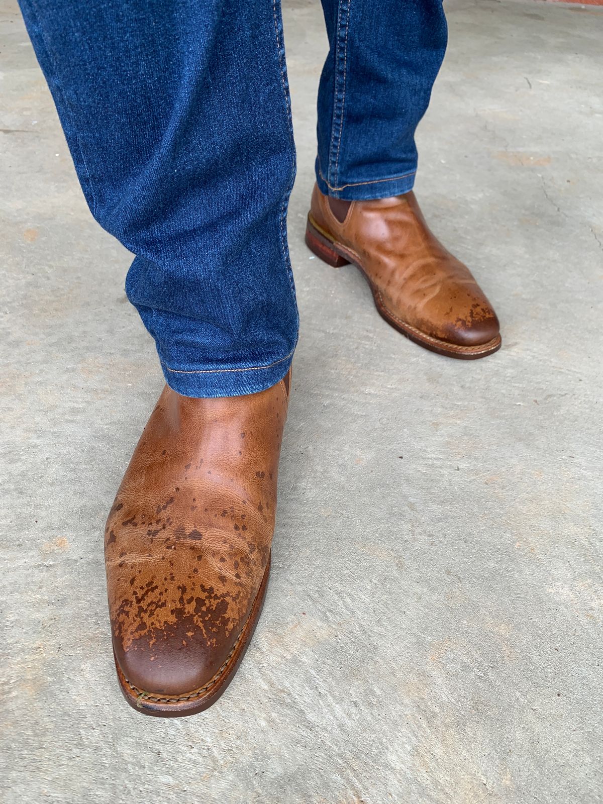 Photo by Thelifeofsomeguysboots on February 1, 2023 of the R.M. Williams Comfort Craftsman Boot in Caramel Pull-Up Leather.