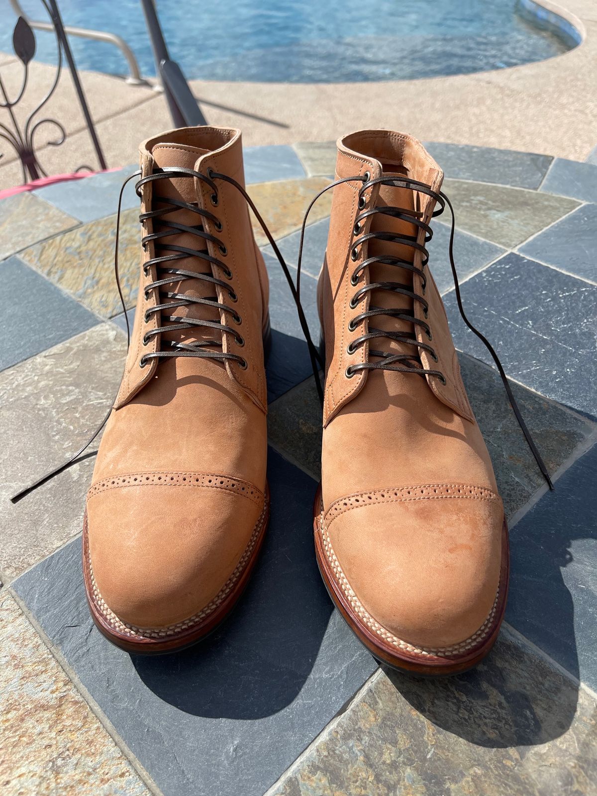 Photo by darrellgillette on October 1, 2023 of the Viberg Service Boot BCT in Horween Natural Crust Double Cordovan.