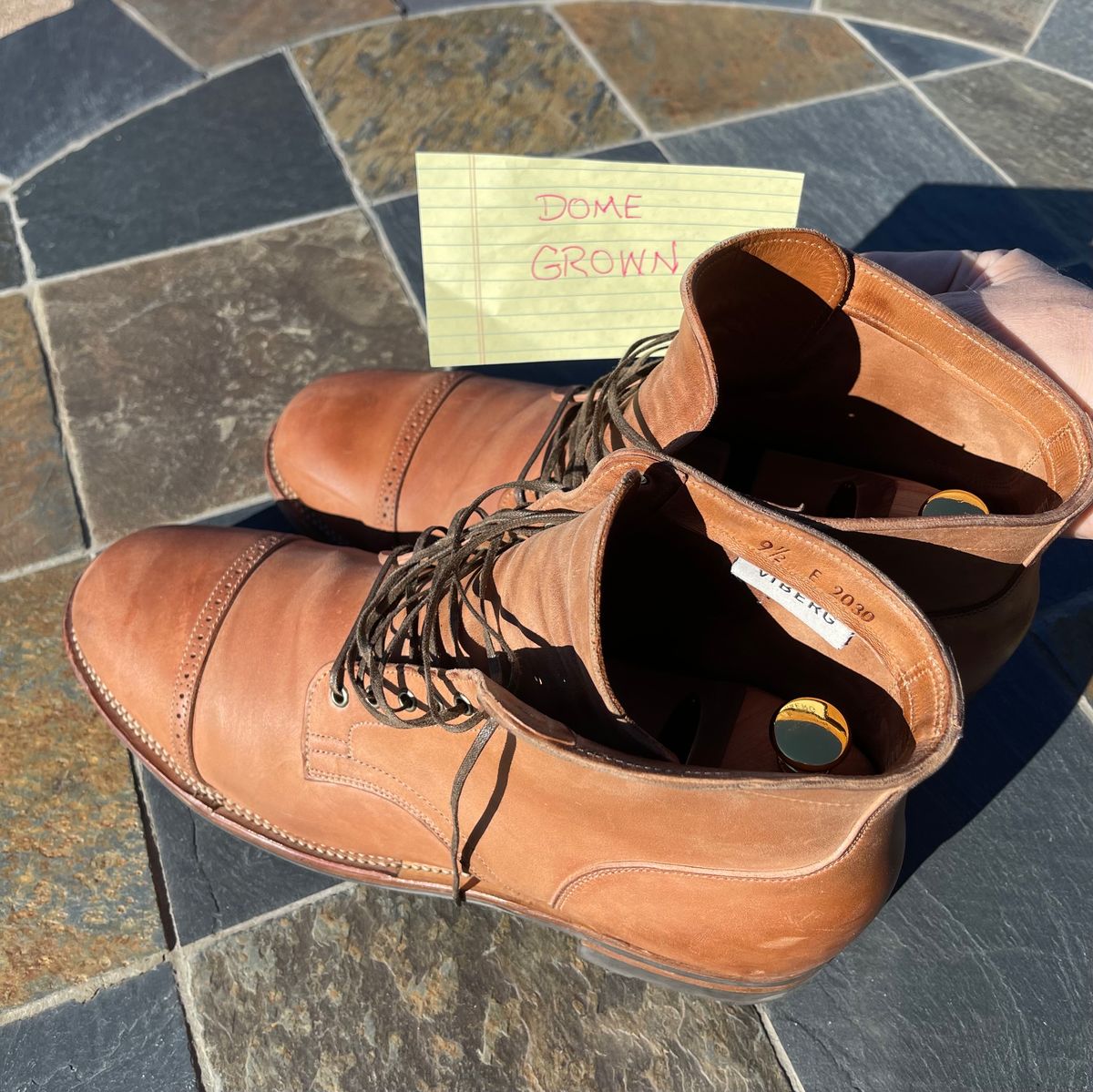 Photo by darrellgillette on November 5, 2023 of the Viberg Service Boot BCT in Horween Natural Crust Double Cordovan.