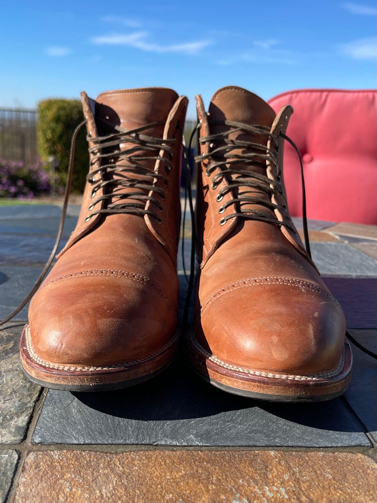 Photo by darrellgillette on December 2, 2023 of the Viberg Service Boot BCT in Horween Natural Crust Double Cordovan.