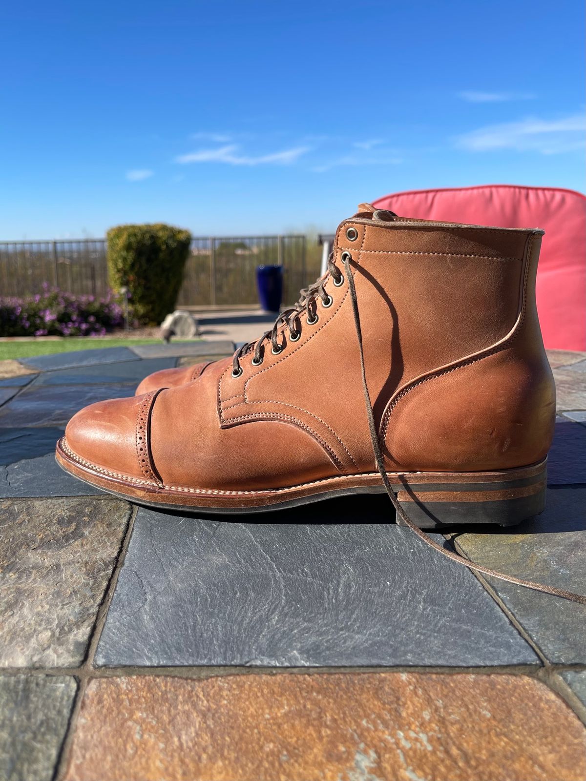 Photo by darrellgillette on December 2, 2023 of the Viberg Service Boot BCT in Horween Natural Crust Double Cordovan.
