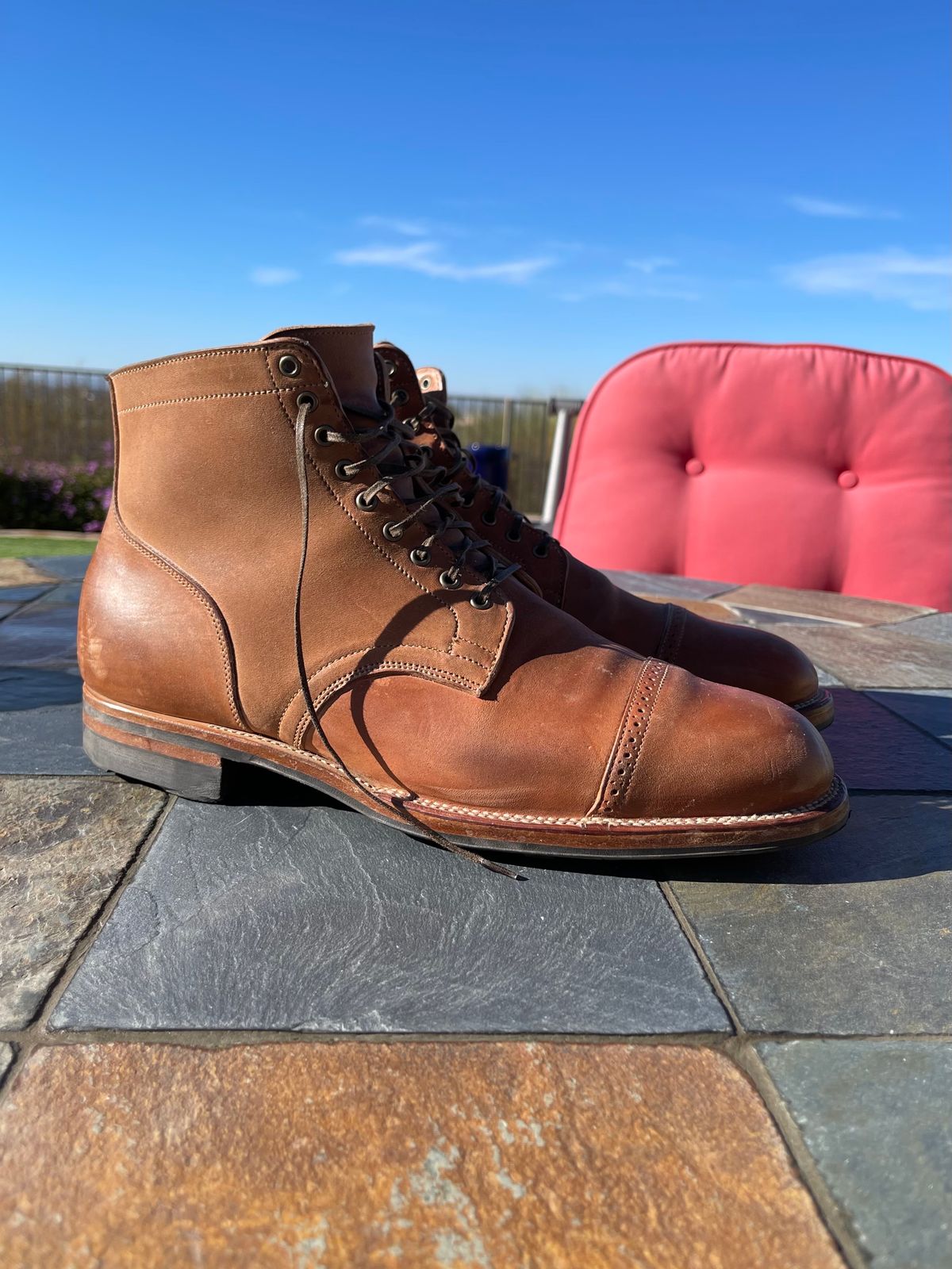 Photo by darrellgillette on December 2, 2023 of the Viberg Service Boot BCT in Horween Natural Crust Double Cordovan.