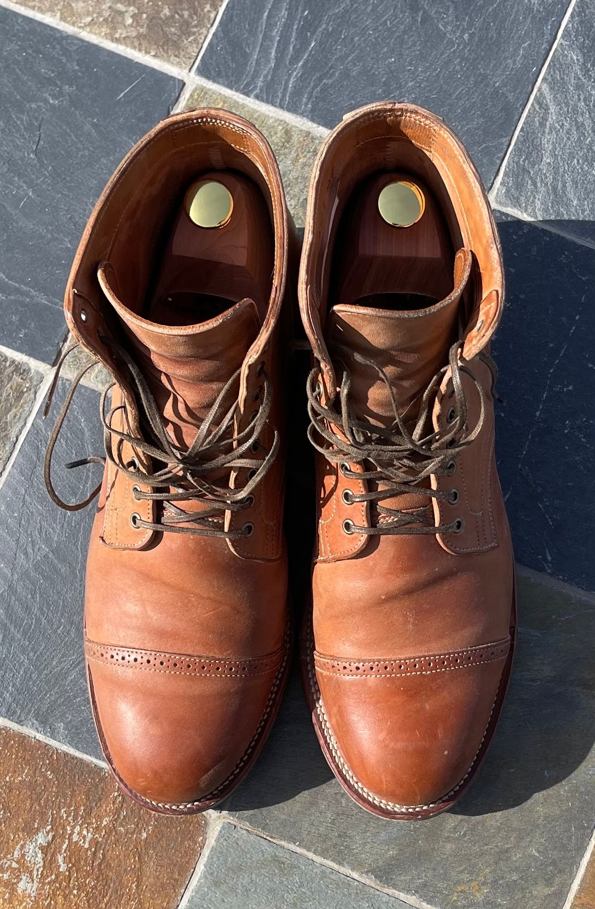 Photo by darrellgillette on March 5, 2024 of the Viberg Service Boot BCT in Horween Natural Crust Double Cordovan.