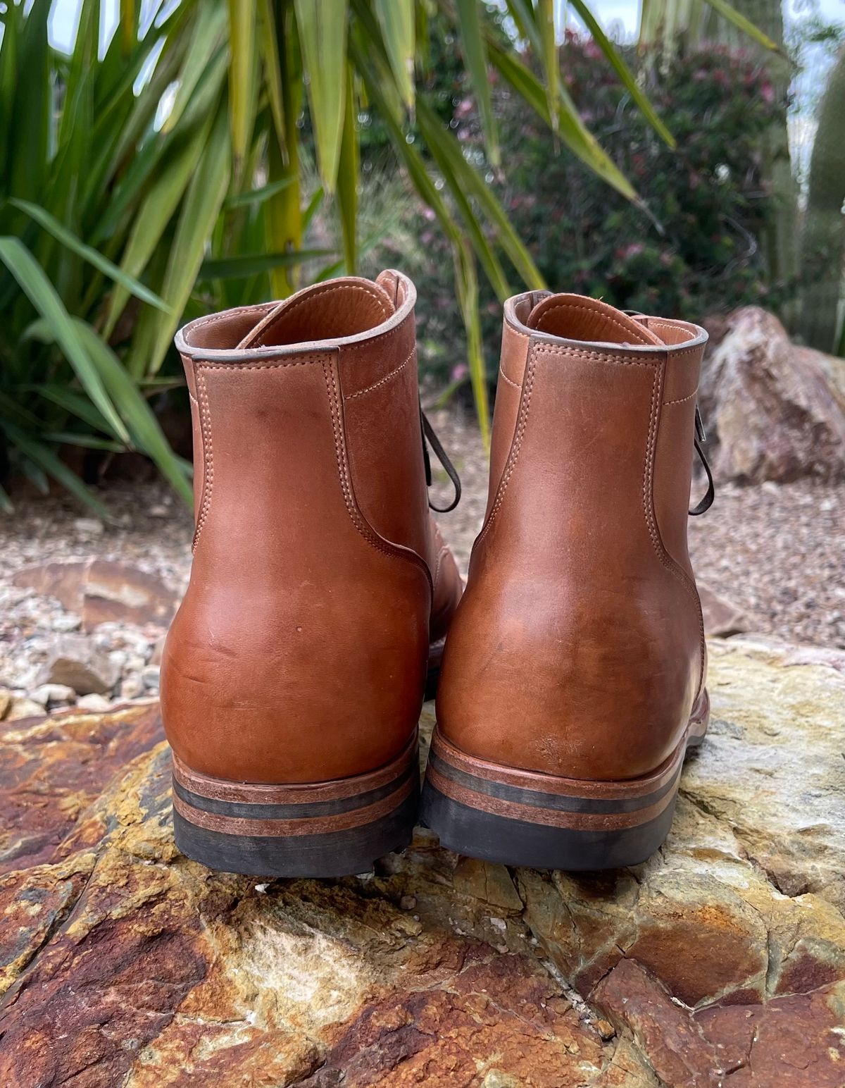 Photo by darrellgillette on April 5, 2024 of the Viberg Service Boot BCT in Horween Natural Crust Double Cordovan.