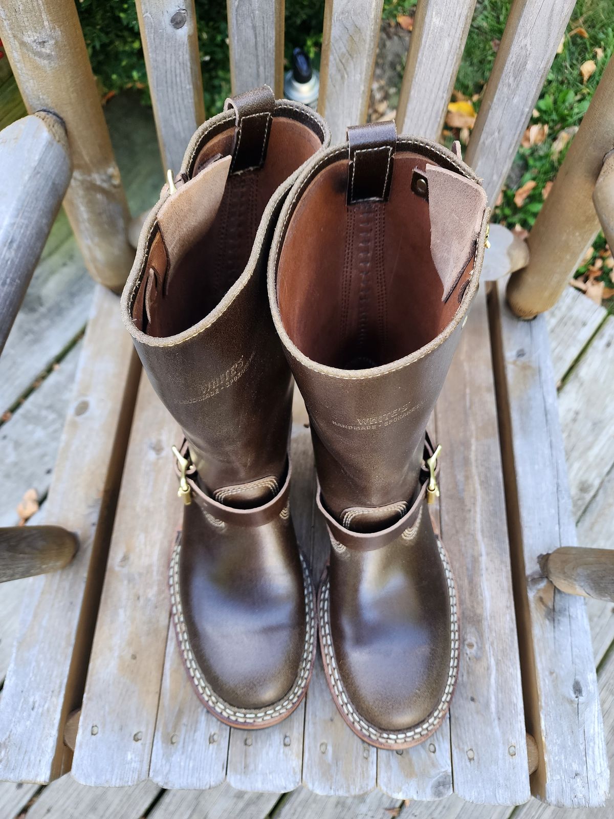 Photo by Colonel_Jiggles on October 5, 2023 of the White's Nomad Engineer Boots in Horween Olive Waxed Flesh.