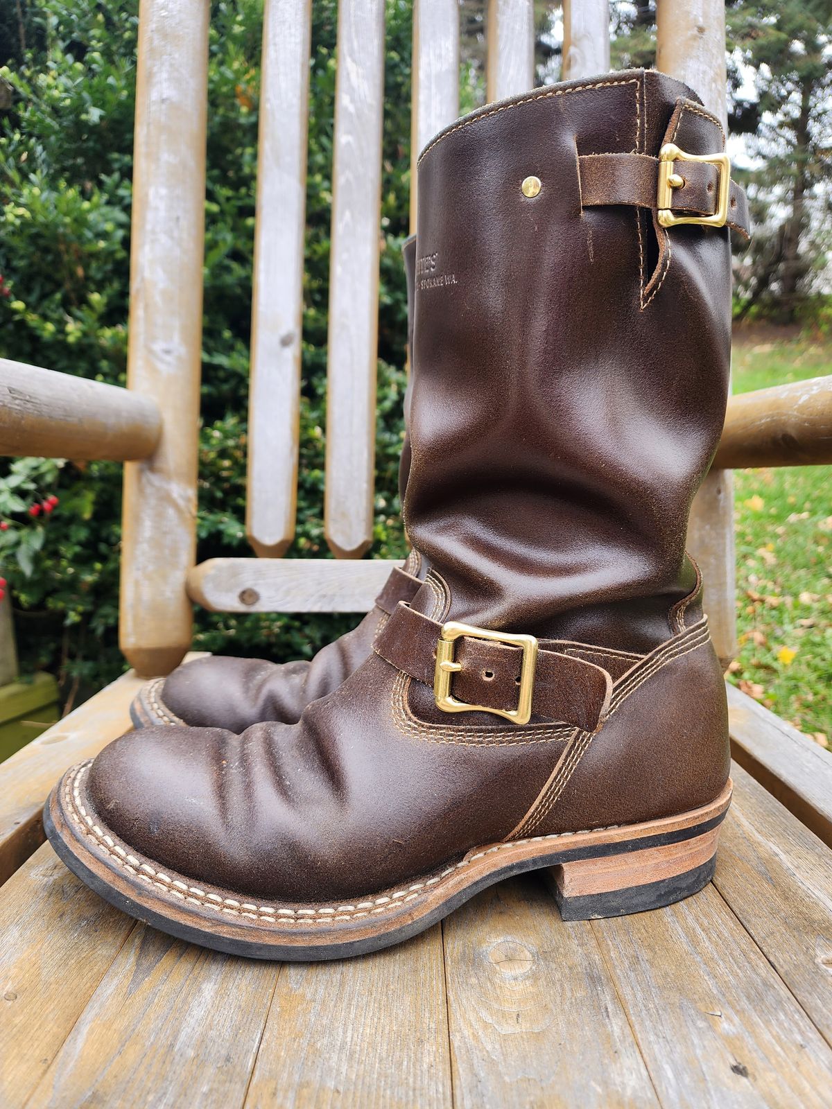 Photo by Colonel_Jiggles on November 1, 2023 of the White's Nomad Engineer Boots in Horween Olive Waxed Flesh.