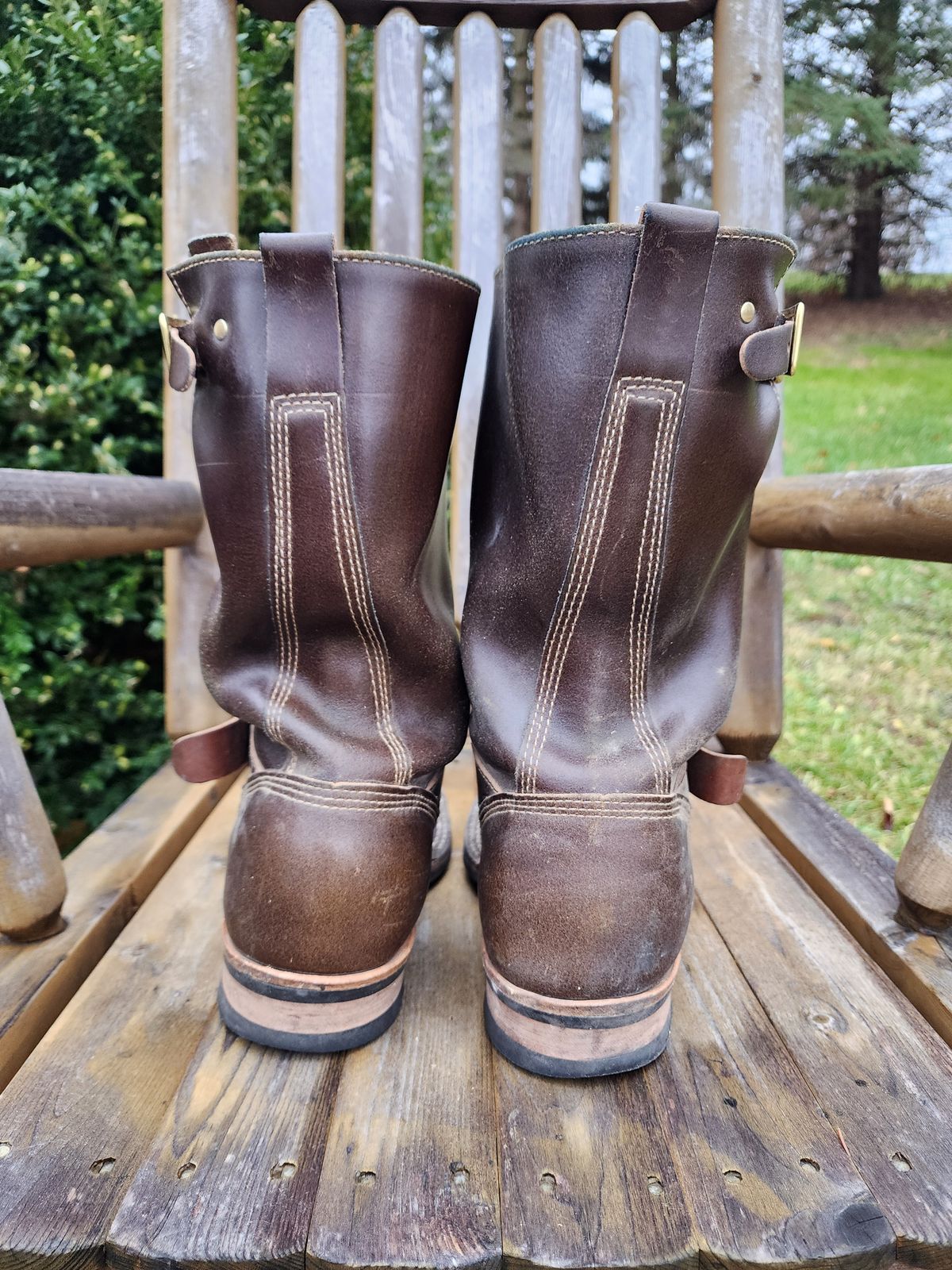 Photo by Colonel_Jiggles on December 5, 2023 of the White's Nomad Engineer Boots in Horween Olive Waxed Flesh.