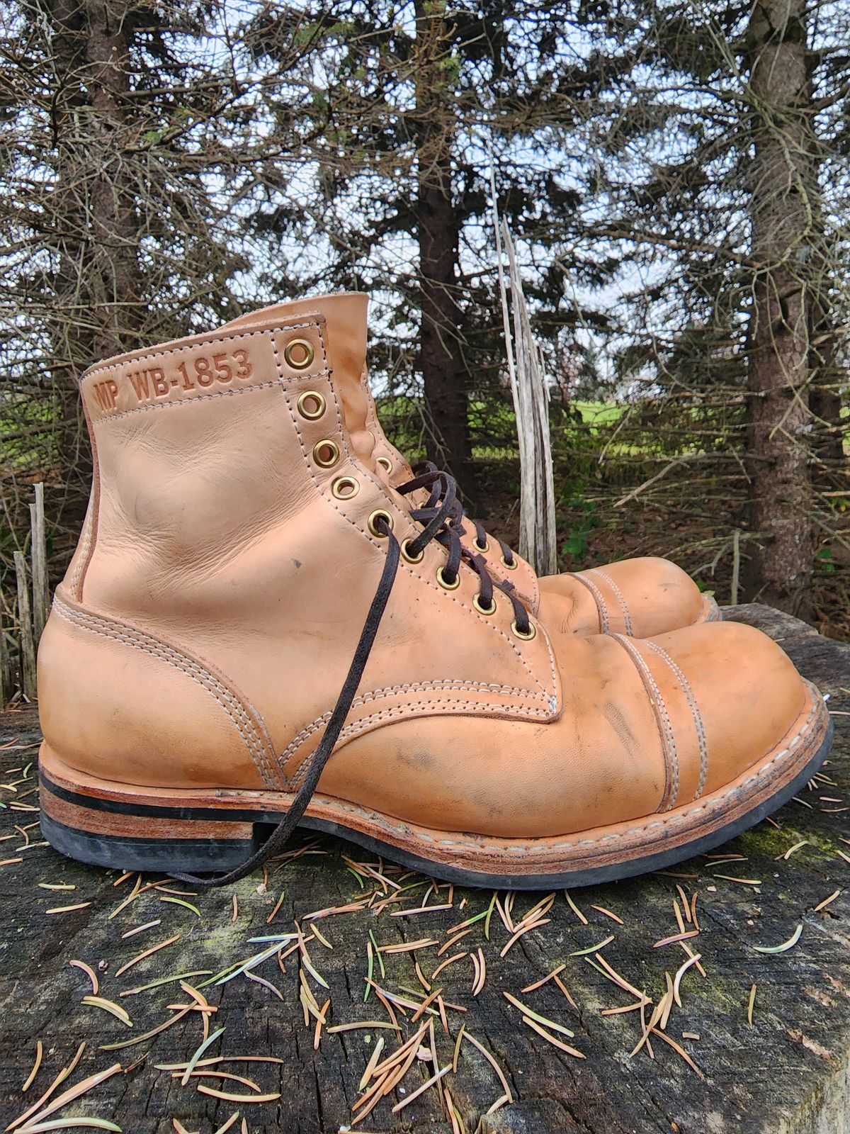Photo by Colonel_Jiggles on November 5, 2022 of the White's MP-Sherman Toe Cap in Wickett & Craig Natural Veg Tan.