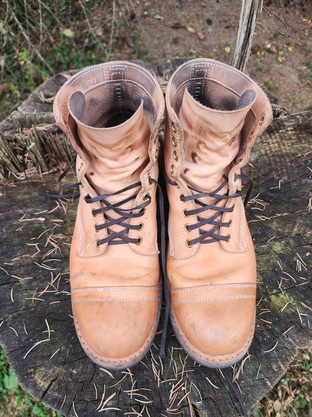 Photo by Colonel_Jiggles on November 5, 2022 of the White's MP-Sherman Toe Cap in Wickett & Craig Natural Veg Tan.