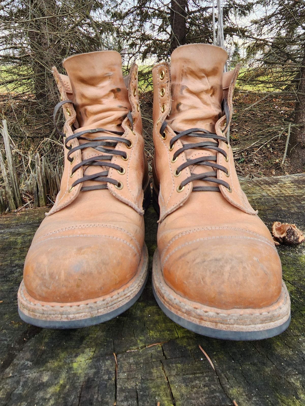 Photo by Colonel_Jiggles on December 5, 2022 of the White's MP-Sherman Toe Cap in Wickett & Craig Natural Veg Tan.