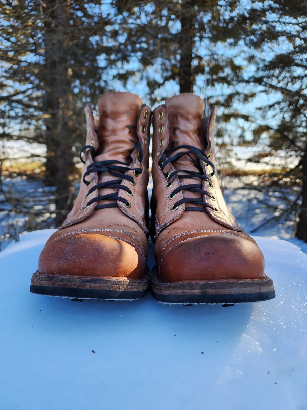 Photo by Colonel_Jiggles on February 2, 2023 of the White's MP-Sherman Toe Cap in Wickett & Craig Natural Veg Tan.