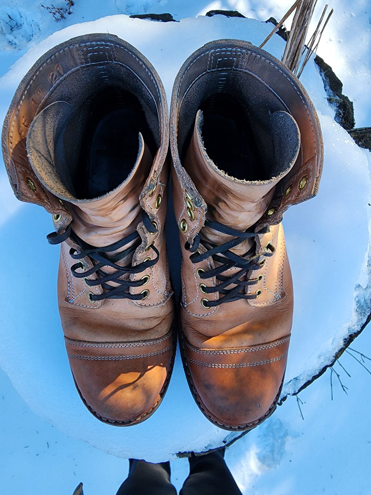 Photo by Colonel_Jiggles on February 2, 2023 of the White's MP-Sherman Toe Cap in Wickett & Craig Natural Veg Tan.