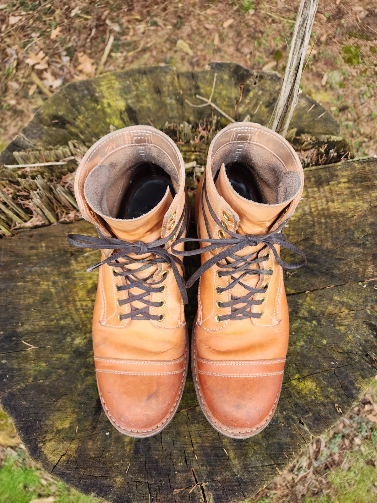 Photo by Colonel_Jiggles on April 5, 2023 of the White's MP-Sherman Toe Cap in Wickett & Craig Natural Veg Tan.