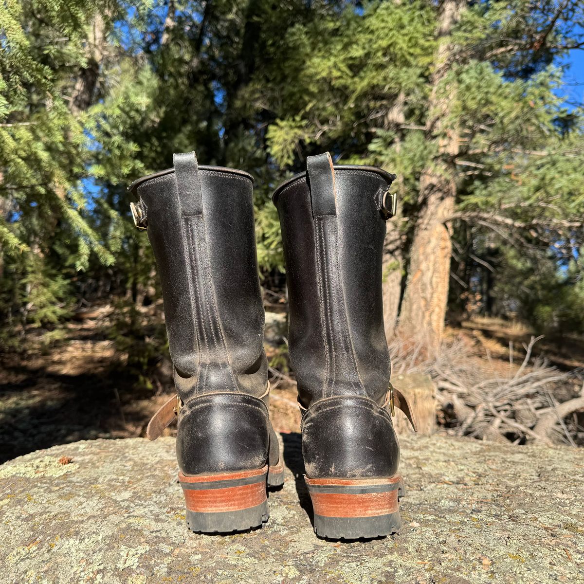 Photo by zander on November 2, 2025 of the Nicks StationMaster in Horween Black Waxed Flesh.