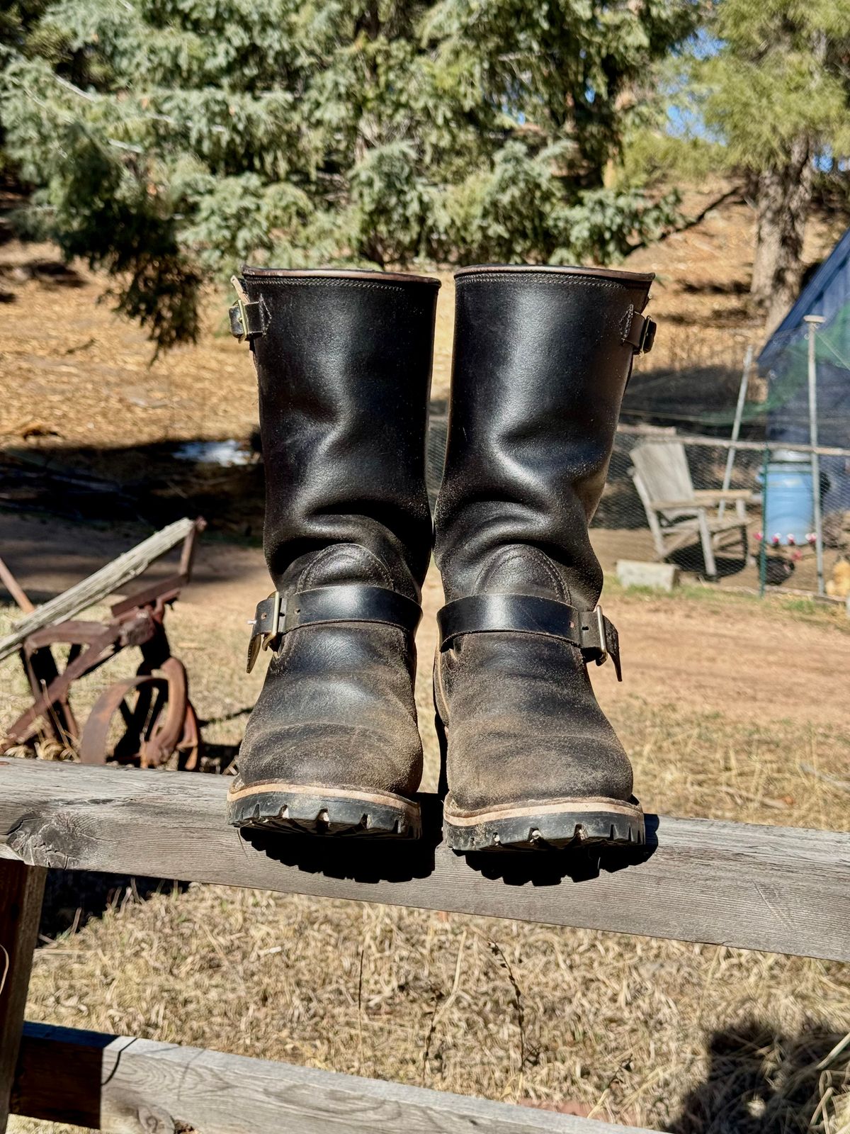 Photo by zander on March 5, 2026 of the Nicks StationMaster in Horween Black Waxed Flesh.