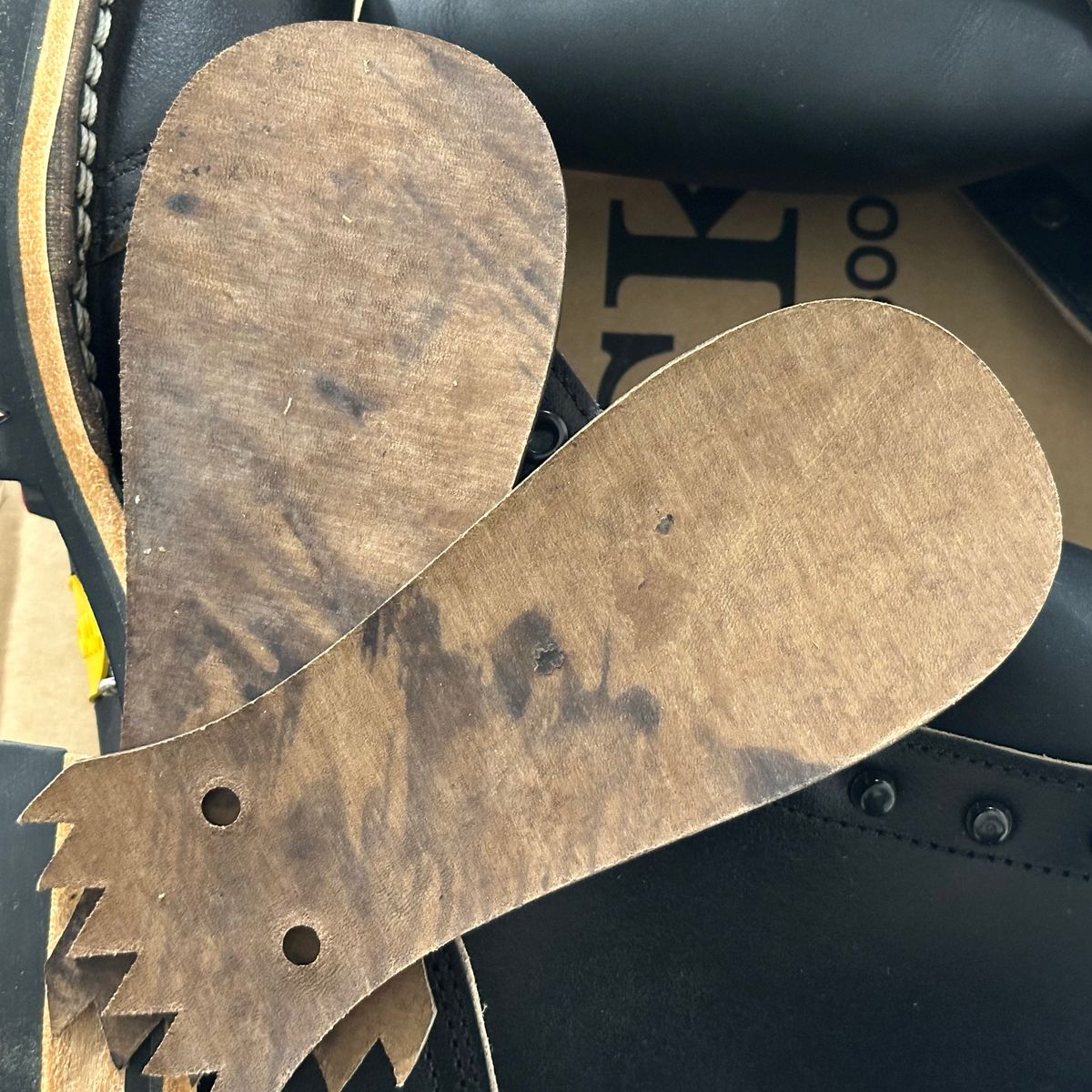 Photo by Shortstop on February 6, 2024 of the Nicks MTO in Horween Black Waxed Flesh.