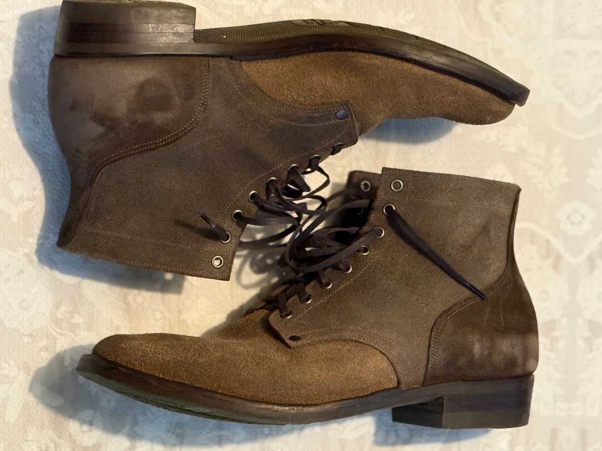 Photo by minus on November 5, 2025 of the NF Bootmaker Milton Boot in Horween Reverse Steel Predator & CF Stead Gingerbread Waxed Oasis & C.F. Stead Loden Kudu Reverse.