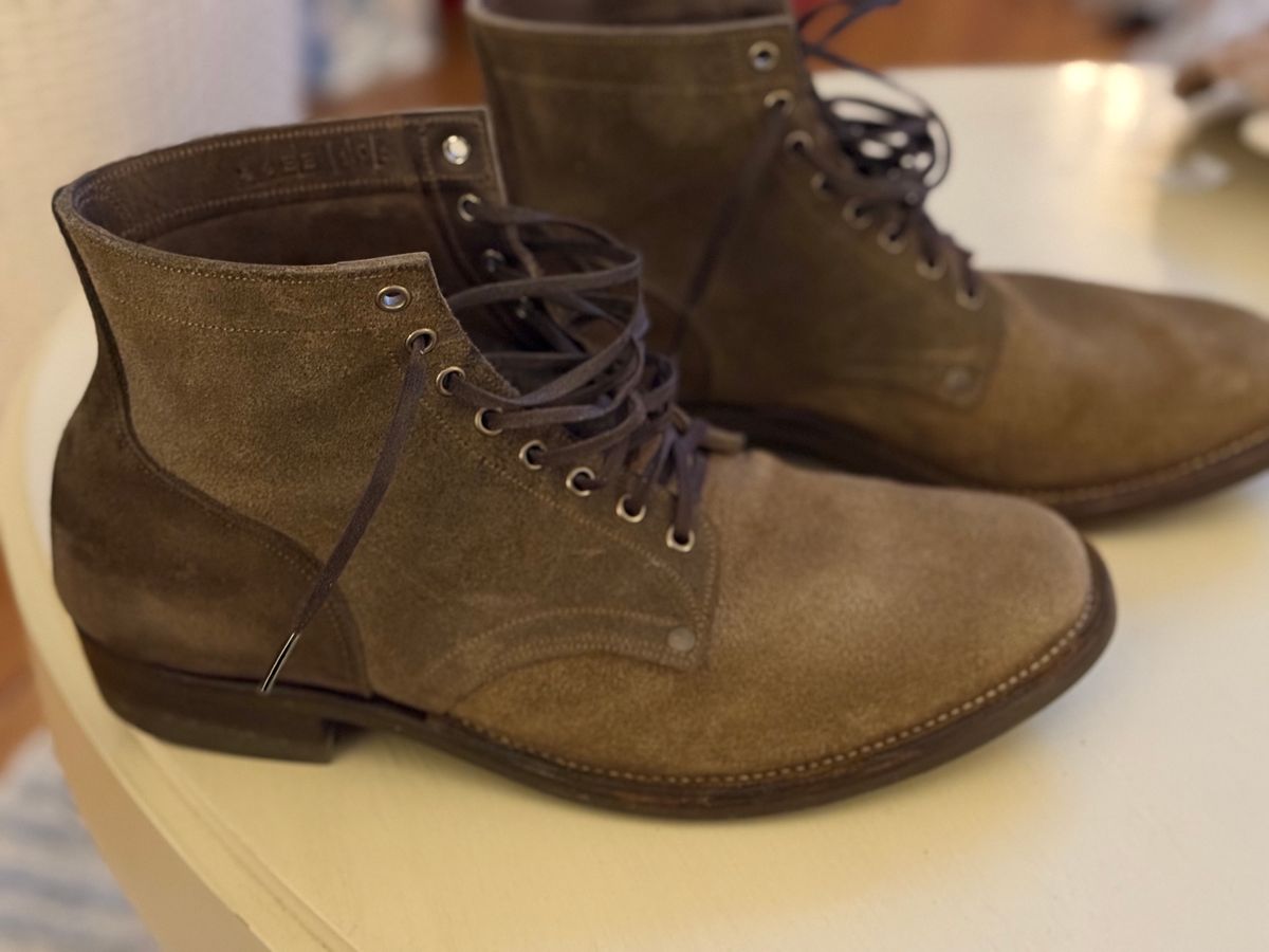 Photo by minus on December 5, 2025 of the NF Bootmaker Milton Boot in Horween Reverse Steel Predator & CF Stead Gingerbread Waxed Oasis & C.F. Stead Loden Kudu Reverse.