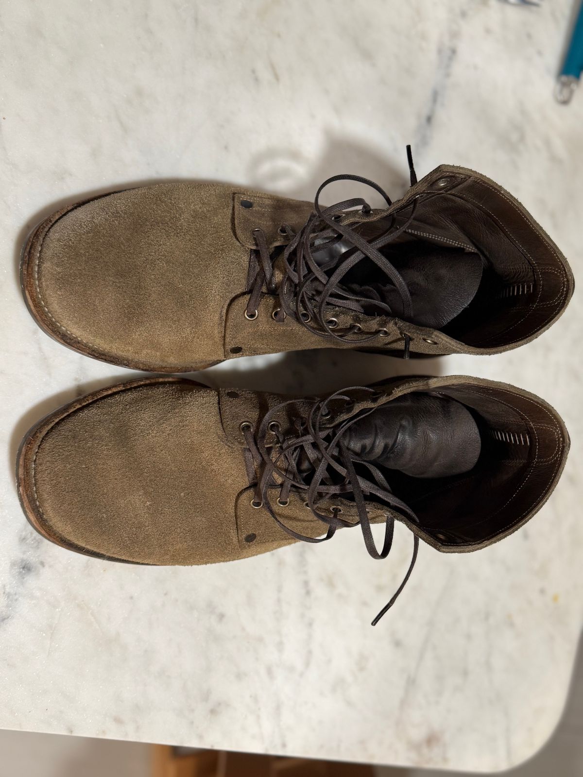 Photo by minus on March 6, 2026 of the NF Bootmaker Milton Boot in Horween Reverse Steel Predator & CF Stead Gingerbread Waxed Oasis & C.F. Stead Loden Kudu Reverse.