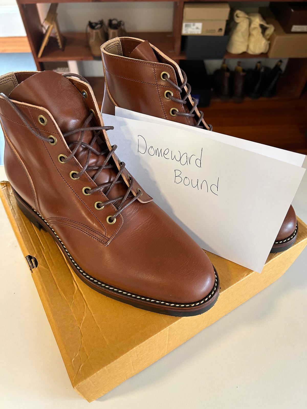 Photo by minus on October 1, 2023 of the Onderhoud SVC01 Boondocker in Wickett & Craig Conker English Bridle.