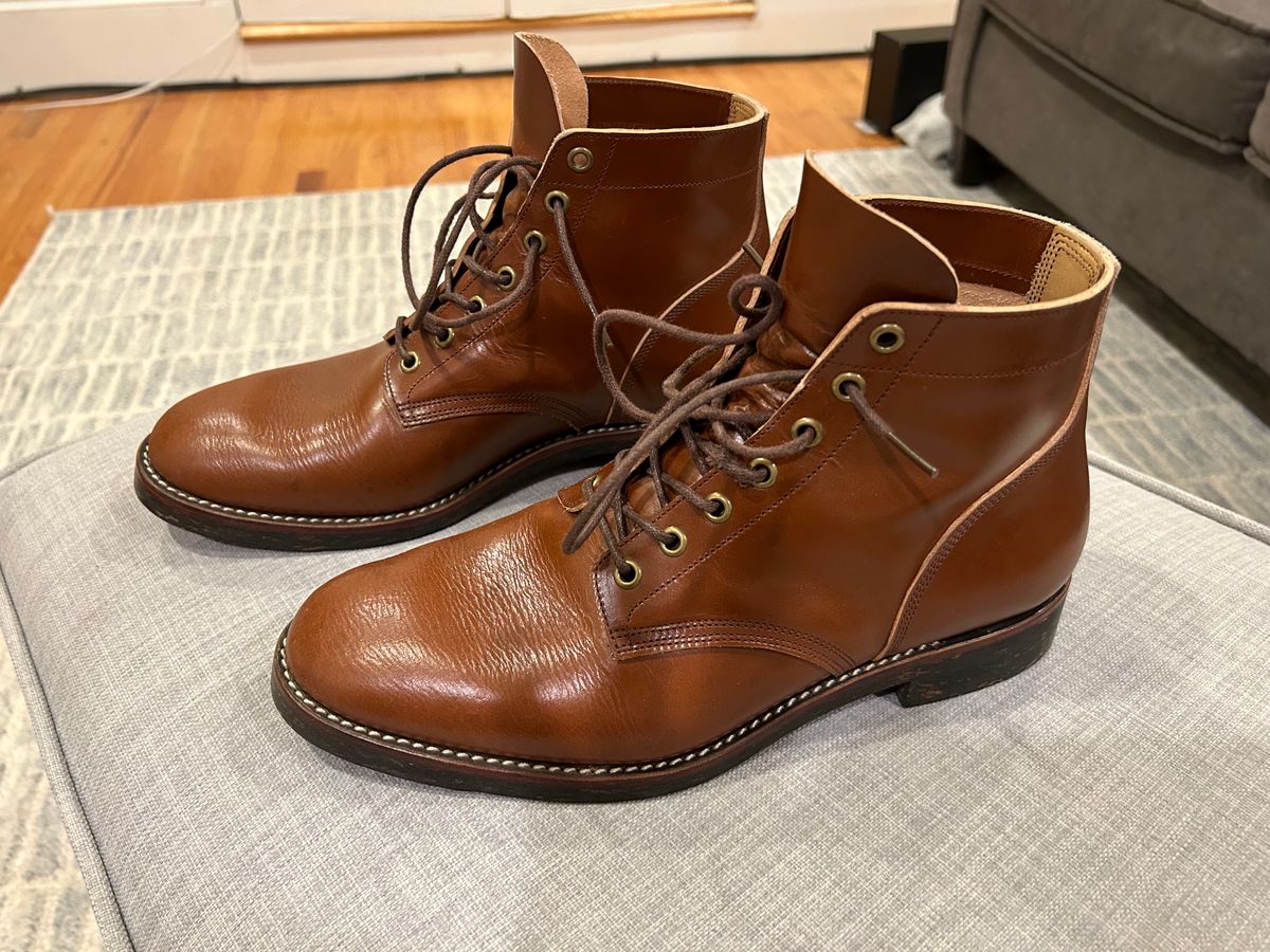 Photo by minus on November 9, 2023 of the Onderhoud SVC01 Boondocker in Wickett & Craig Conker English Bridle.