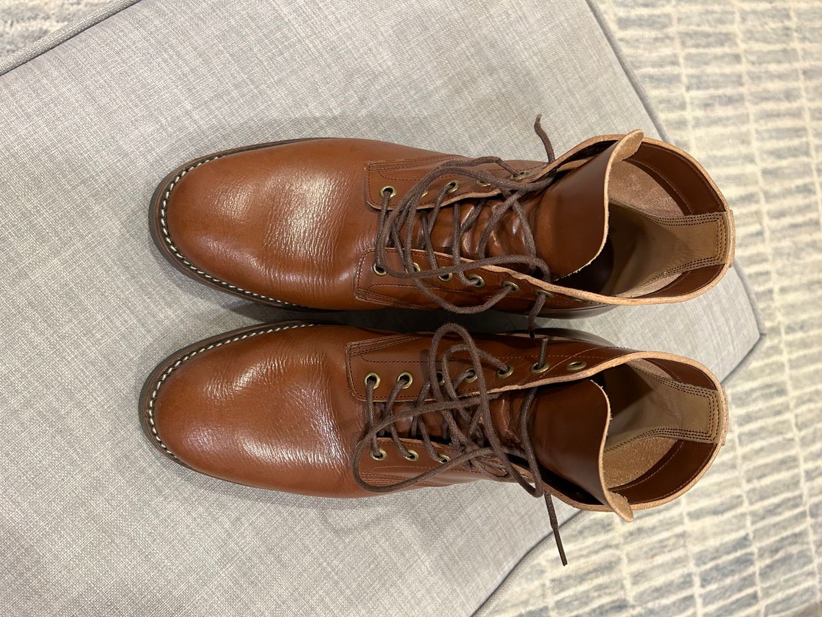 Photo by minus on November 9, 2023 of the Onderhoud SVC01 Boondocker in Wickett & Craig Conker English Bridle.