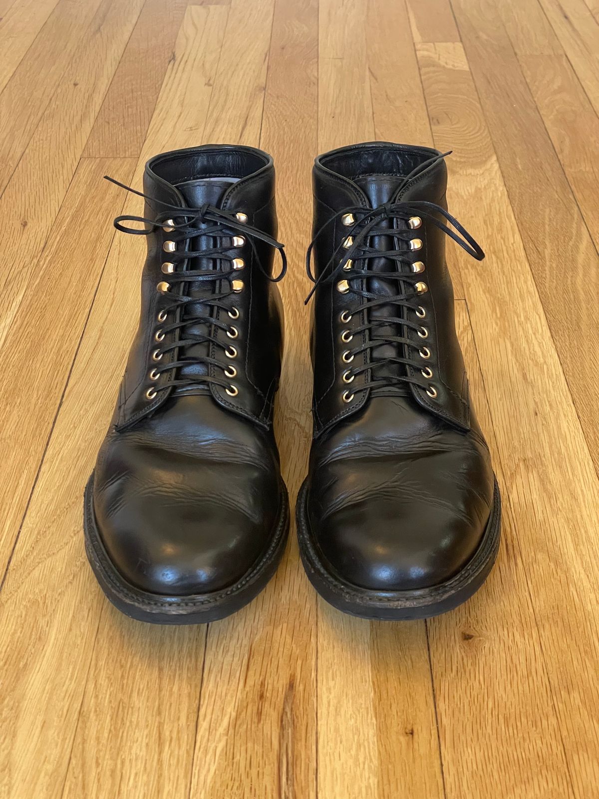Photo by goodboots_badfeet on November 2, 2023 of the Alden Plain Toe Boot in Horween Black Chromexcel.