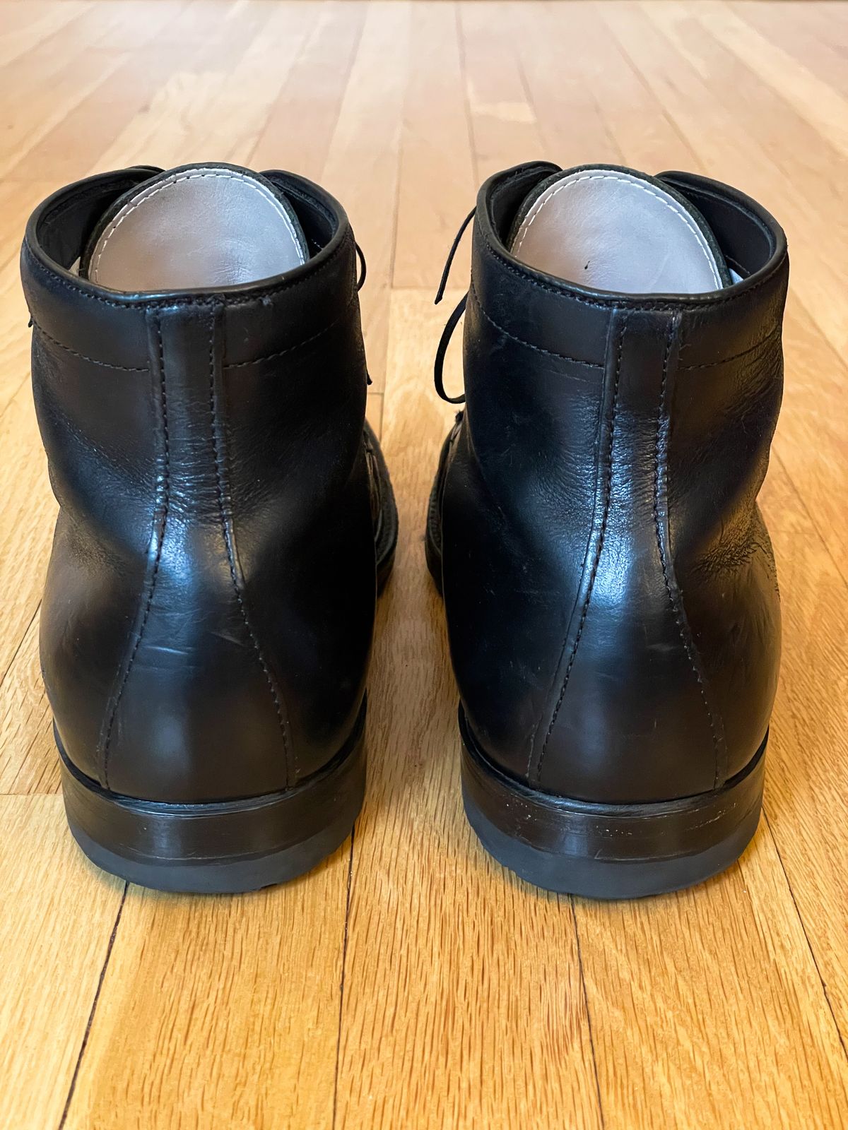 Photo by goodboots_badfeet on December 3, 2023 of the Alden Plain Toe Boot in Horween Black Chromexcel.