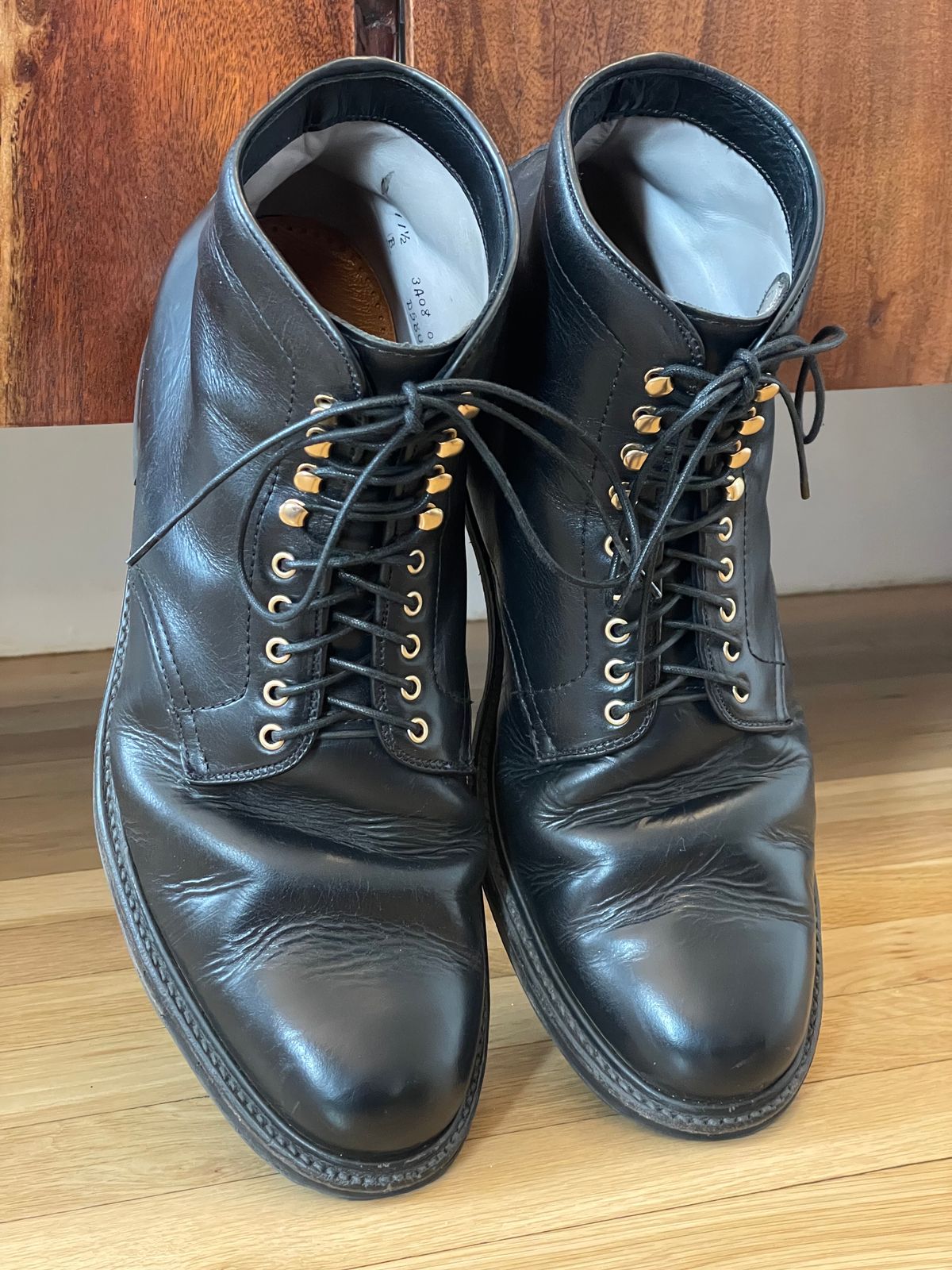 Photo by goodboots_badfeet on March 2, 2024 of the Alden Plain Toe Boot in Horween Black Chromexcel.