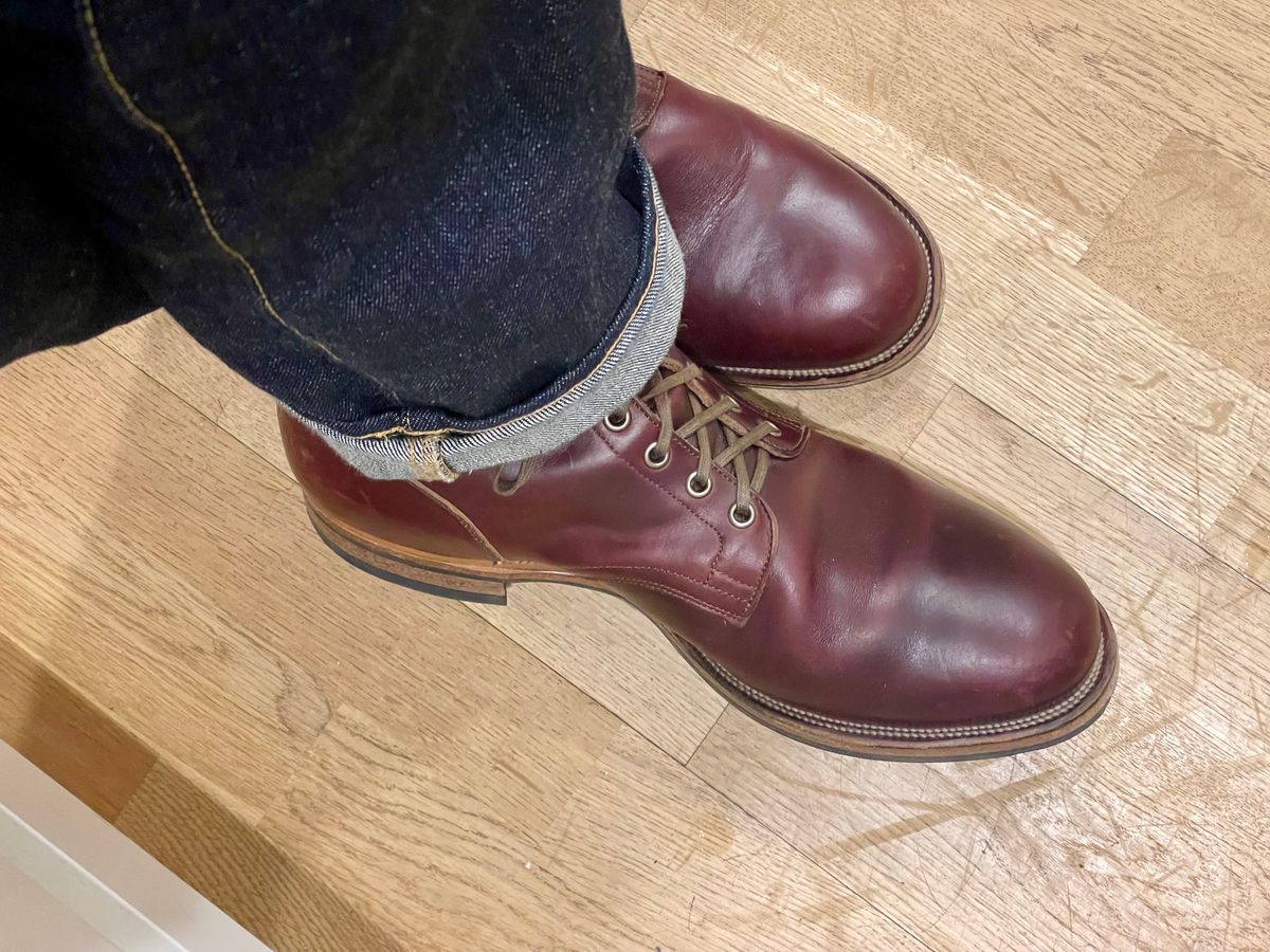 Photo by goodboots_badfeet on December 10, 2023 of the Viberg Service Boot in Horween Color 8 Chromexcel.