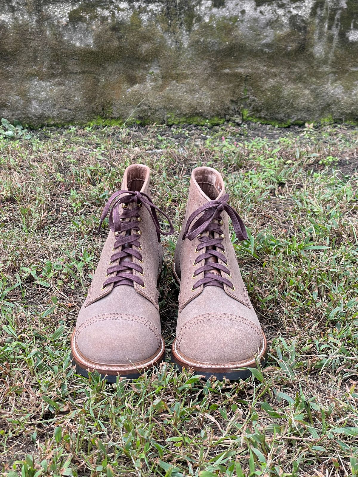 Photo by goodboots_badfeet on October 11, 2023 of the John Lofgren Combat Boots in Horween Natural Chromexcel Roughout.