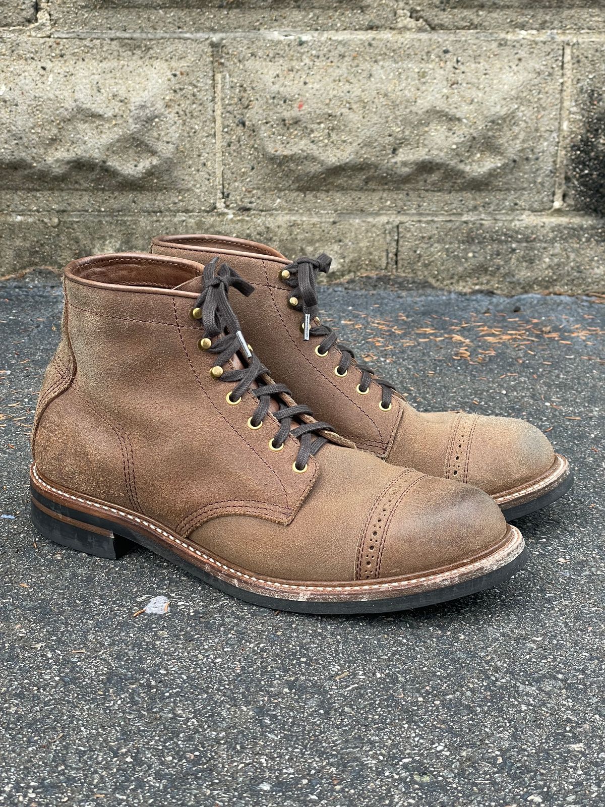Photo by goodboots_badfeet on November 1, 2023 of the John Lofgren Combat Boots in Horween Natural Chromexcel Roughout.