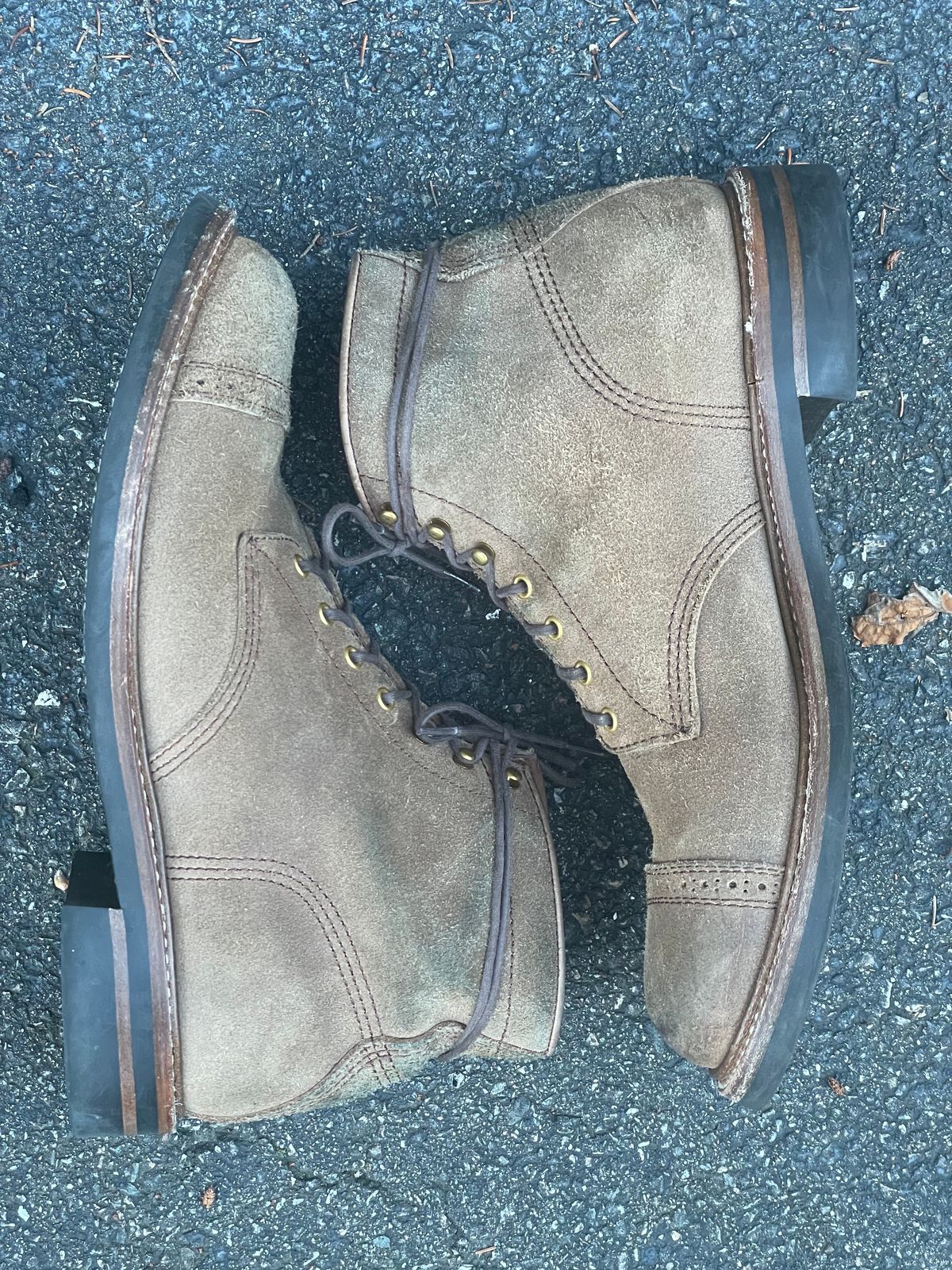 Photo by goodboots_badfeet on January 1, 2024 of the John Lofgren Combat Boots in Horween Natural Chromexcel Roughout.