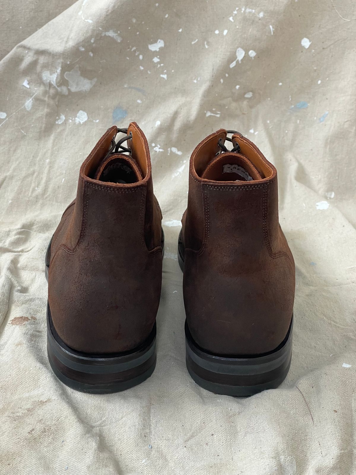 Photo by goodboots_badfeet on October 2, 2024 of the Viberg Service Boot BCT in C.F. Stead Snuff Waxy Commander Suede.