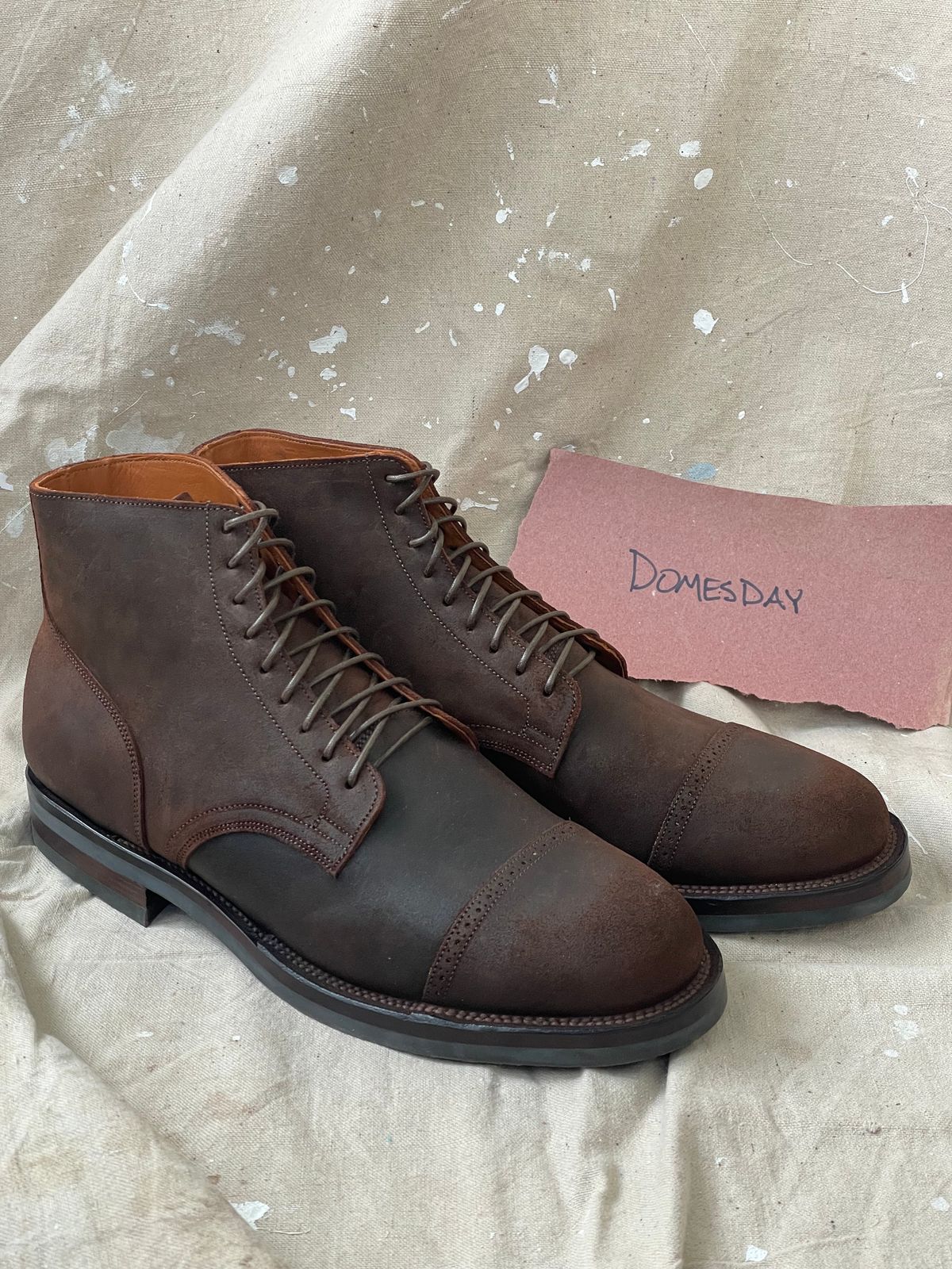 Photo by goodboots_badfeet on October 2, 2024 of the Viberg Service Boot BCT in C.F. Stead Snuff Waxy Commander Suede.