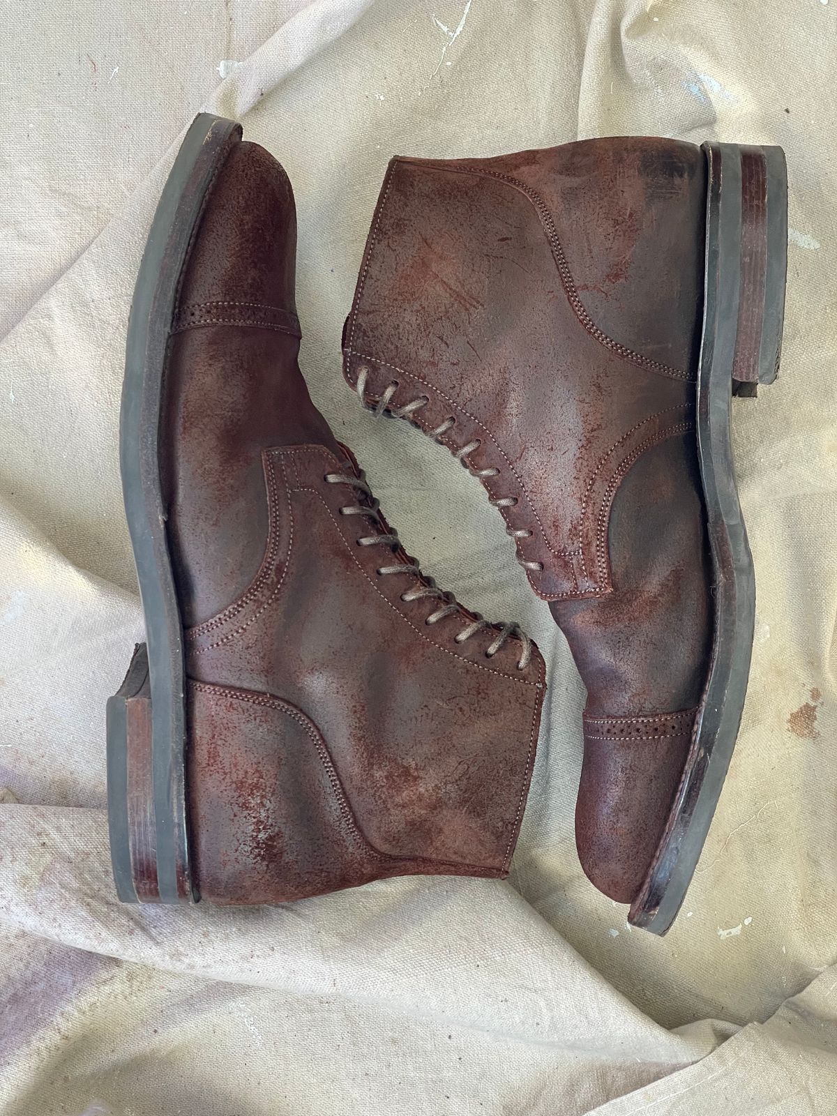 Photo by goodboots_badfeet on December 5, 2024 of the Viberg Service Boot BCT in C.F. Stead Snuff Waxy Commander Suede.