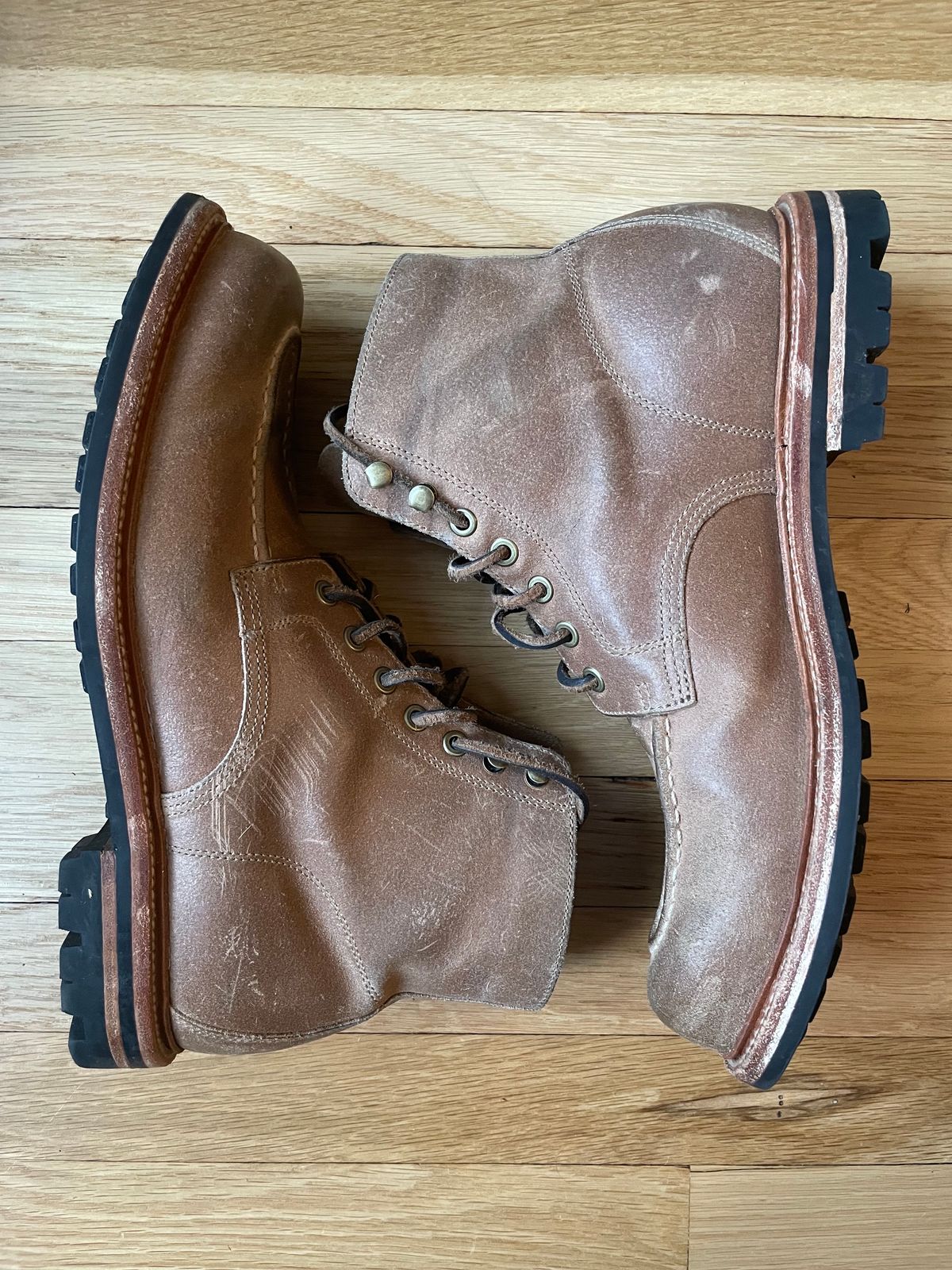 Photo by goodboots_badfeet on July 4, 2023 of the Grant Stone Brass Boot in C.F. Stead Natural Waxy Commander Suede.