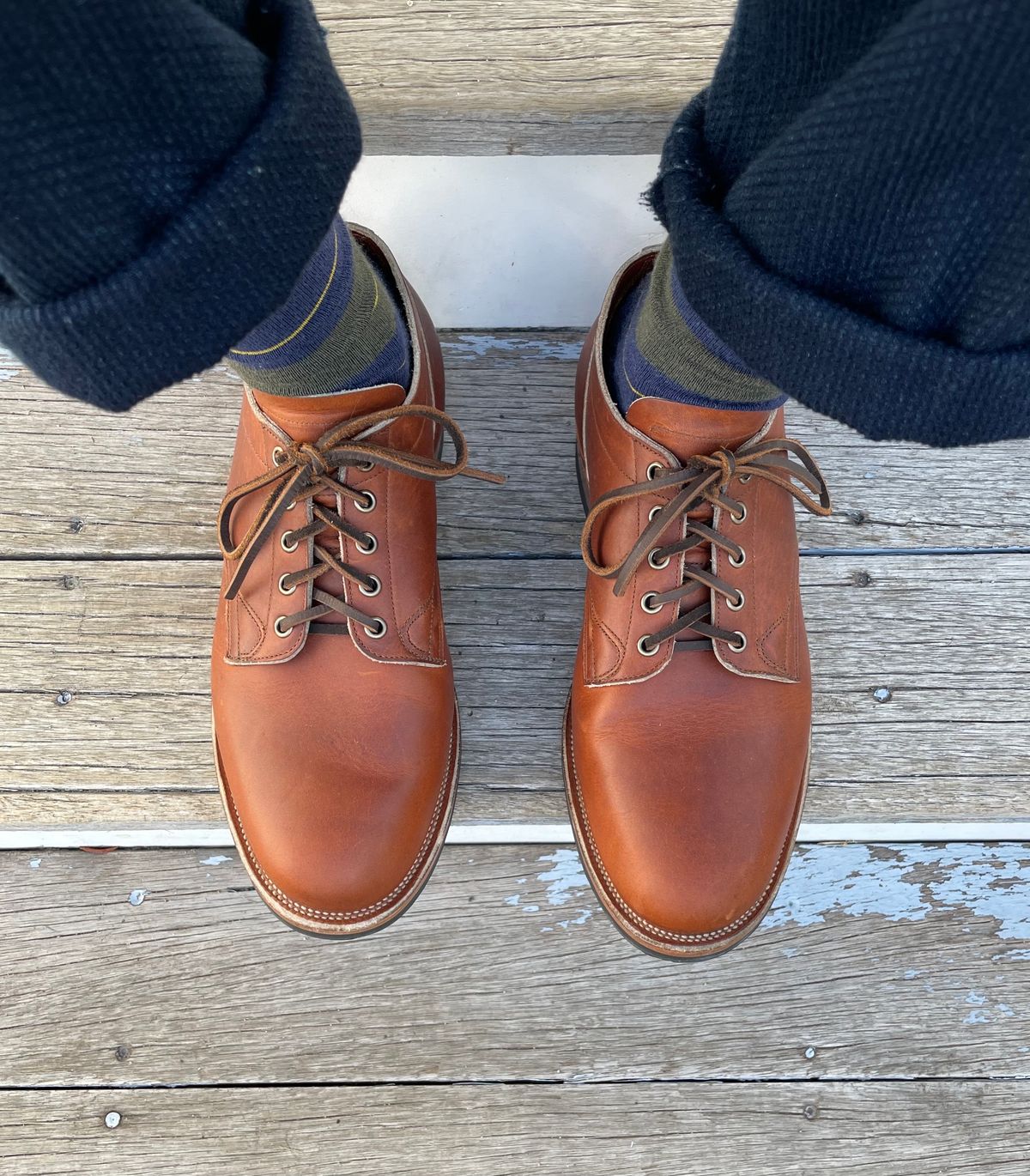 Photo by goodboots_badfeet on October 19, 2023 of the Viberg 145 Oxford in Horween Saddle Tan Chromepak.