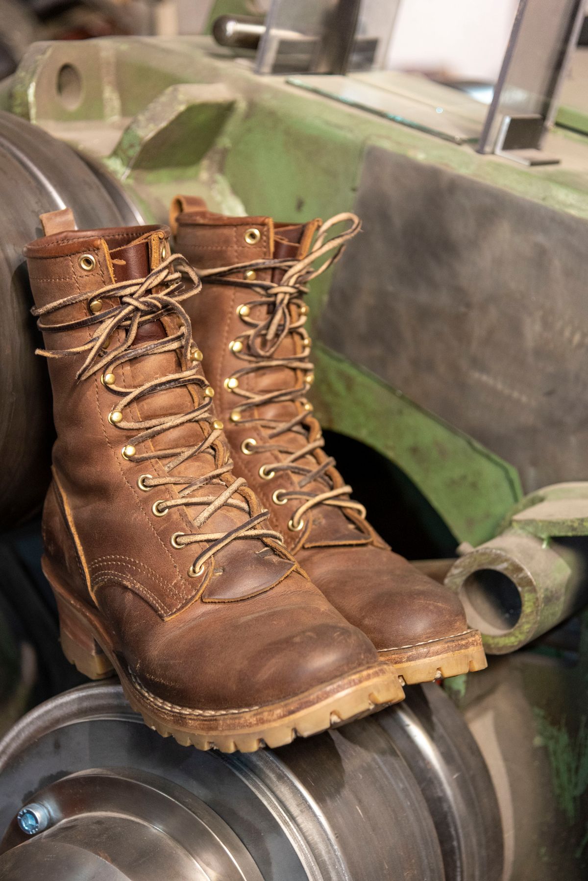 Photo by jimmy3roller on December 4, 2023 of the Nicks MTO in Horween Whiskey Predator.