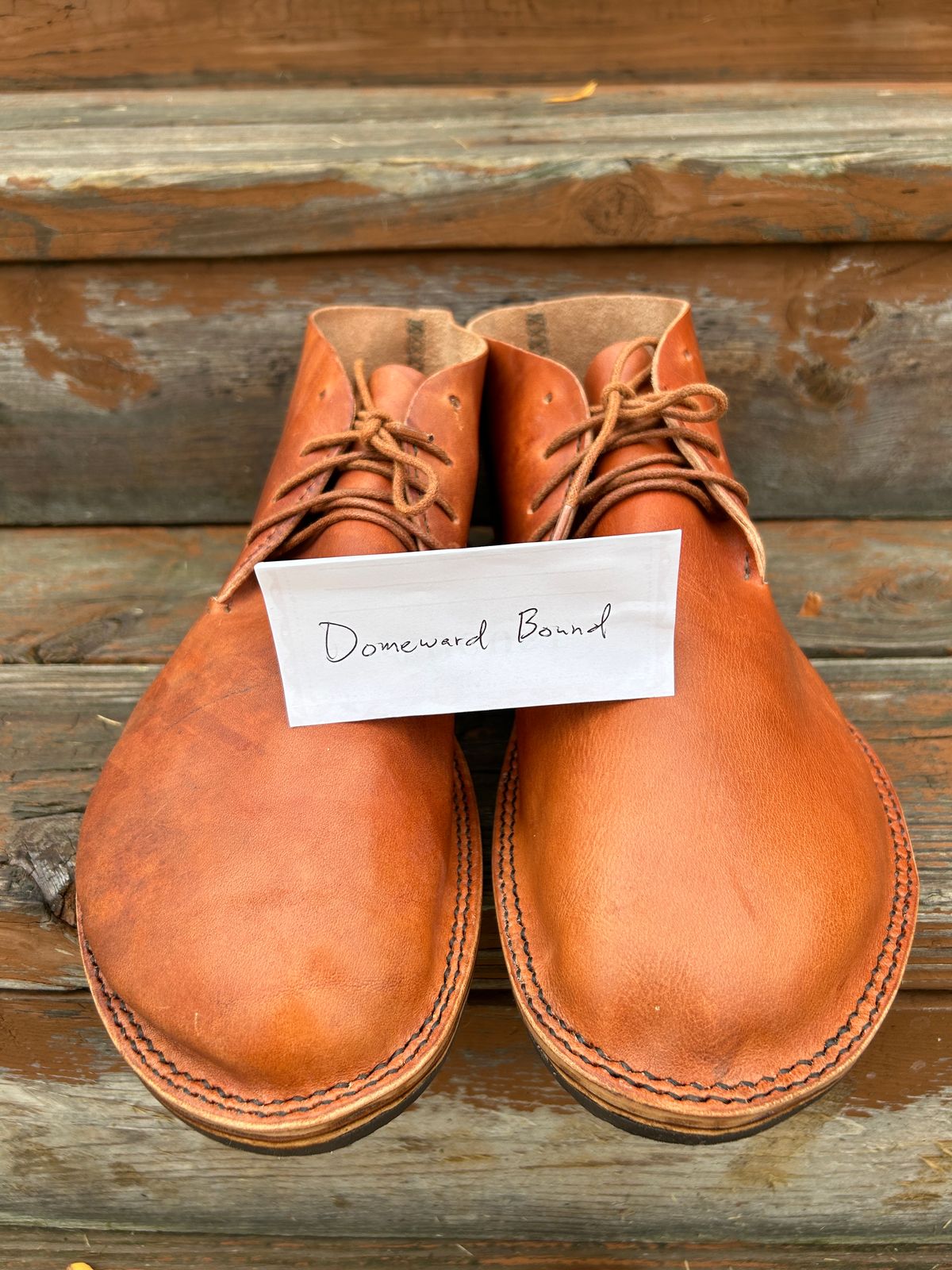 Photo by treetopgoods on October 5, 2023 of the Treetop Goods Desert Boot in Wickett & Craig Oak Skirting.