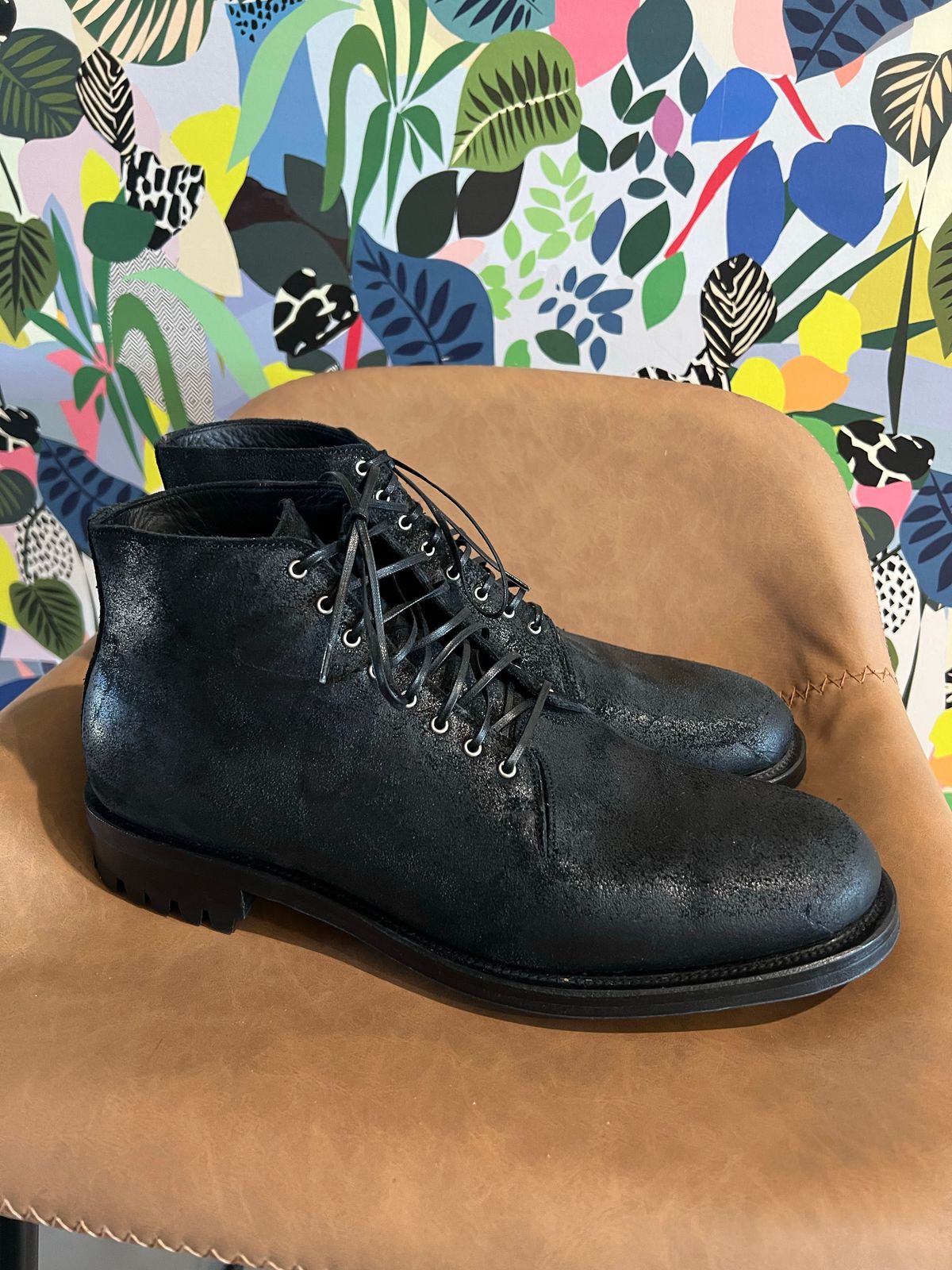 Photo by rollothethird on November 1, 2022 of the Viberg Service Boot in Camel Black Waxed Roughout.