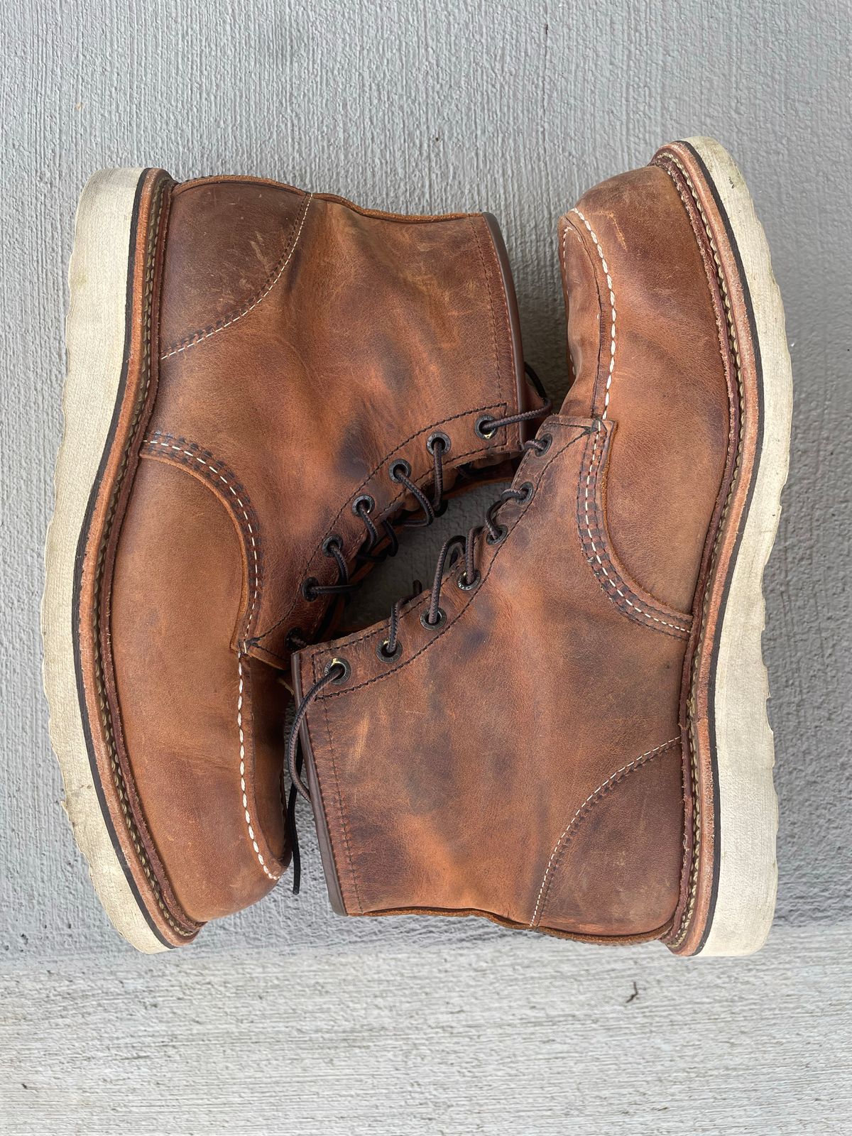 Photo by hconley on December 3, 2022 of the Red Wing 6-Inch Classic Moc in S.B. Foot Copper Rough and Tough.
