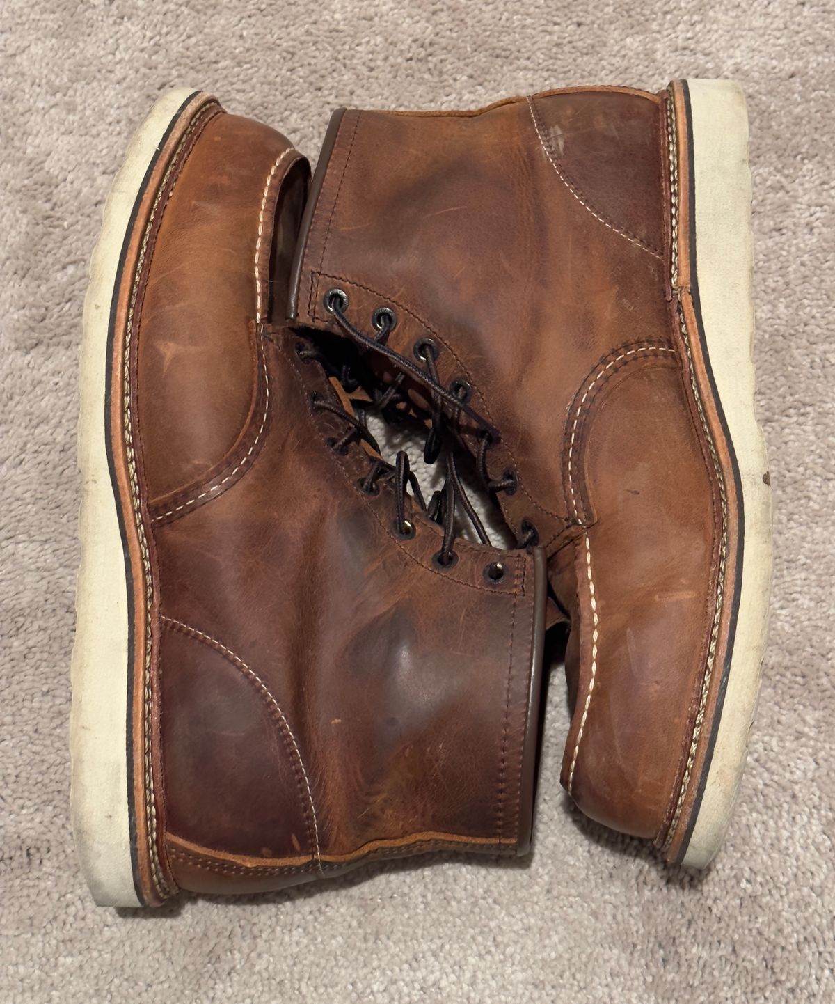 Photo by hconley on January 6, 2023 of the Red Wing 6-Inch Classic Moc in S.B. Foot Copper Rough and Tough.