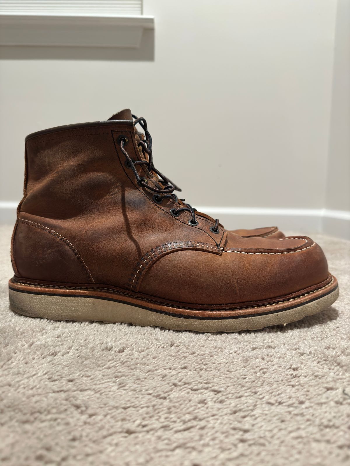 Photo by hconley on January 6, 2023 of the Red Wing 6-Inch Classic Moc in S.B. Foot Copper Rough and Tough.