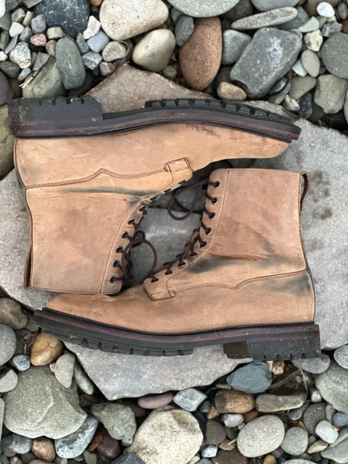 Photo by tailoredgoat on December 3, 2022 of the Crockett & Jones Grizedale in Horween Bronze Oiled Sides.