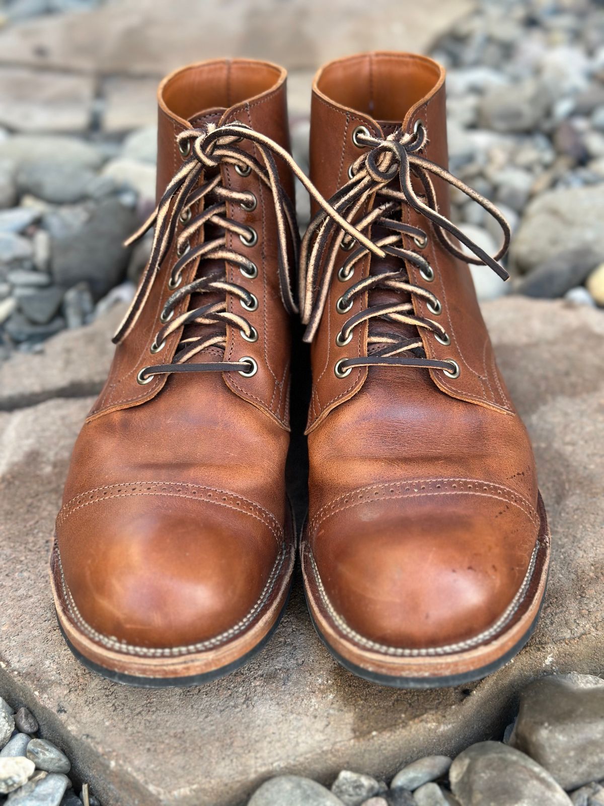 Photo by tailoredgoat on November 5, 2022 of the Viberg Service Boot BCT in C.F. Stead Whisky Regency Calf.