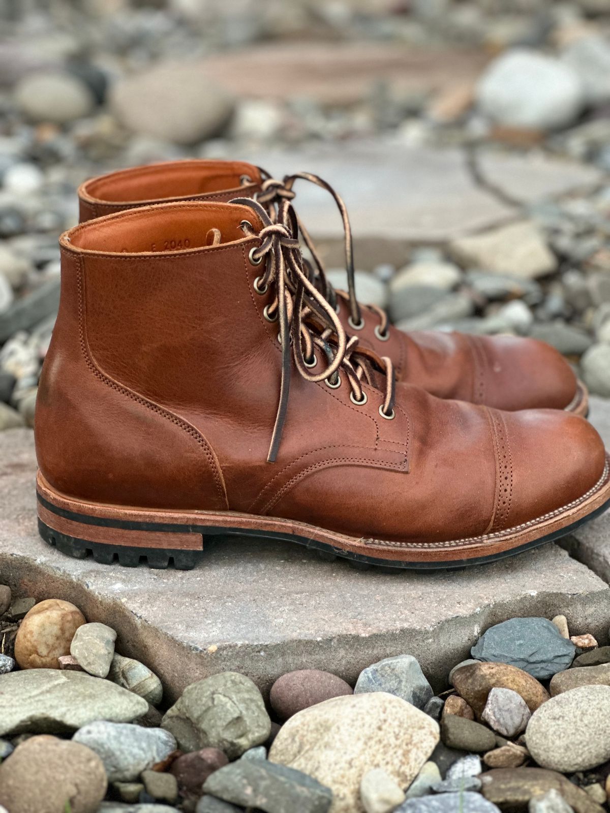 Photo by tailoredgoat on December 3, 2022 of the Viberg Service Boot BCT in C.F. Stead Whisky Regency Calf.